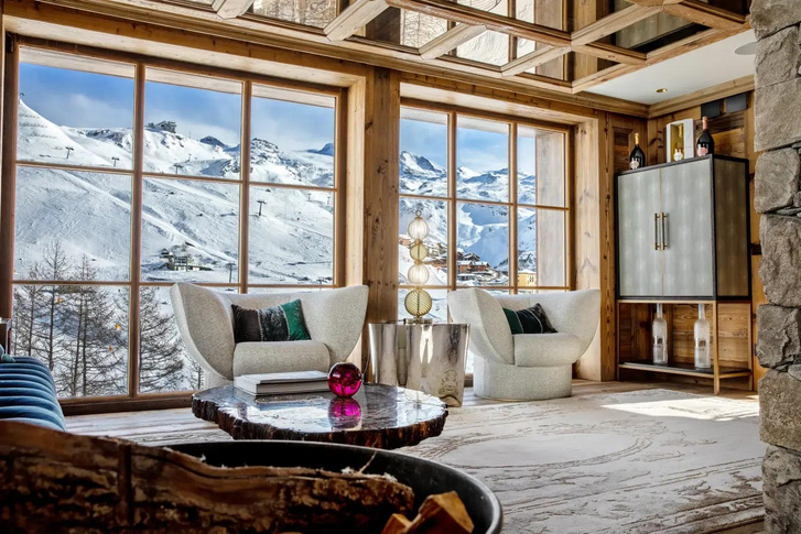 价值 2600 万美元的阿尔卑斯山最昂贵的小木屋是什么样子？ (4)