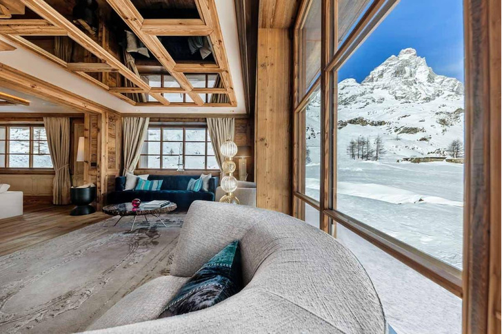 价值 2600 万美元的阿尔卑斯山最昂贵的小木屋是什么样子？ (6)