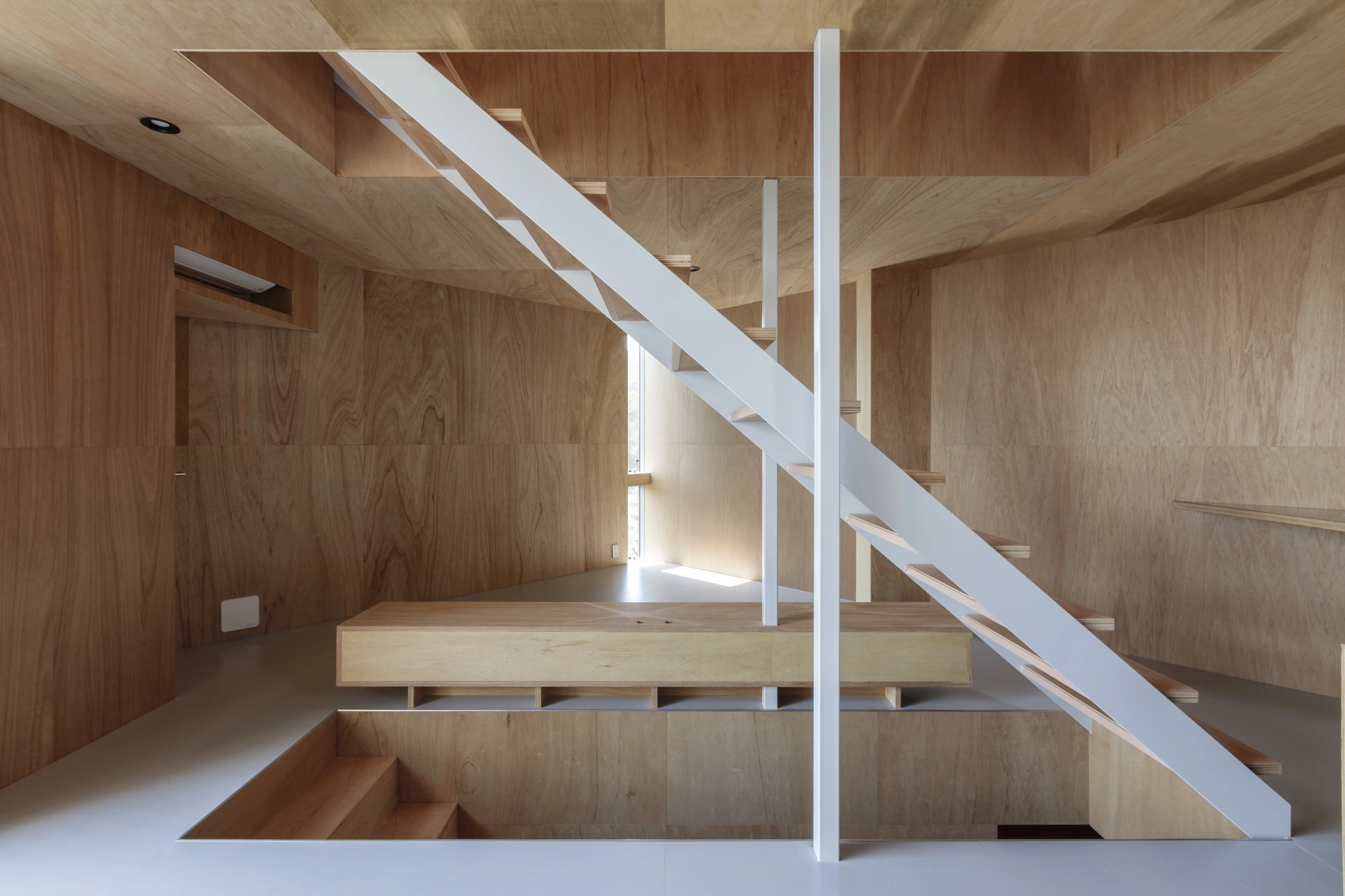 图片[3]|广岛山崖之宅 / Yutaka Yoshida Architect & Associates|ART-Arrakis | 建筑室内设计的创新与灵感