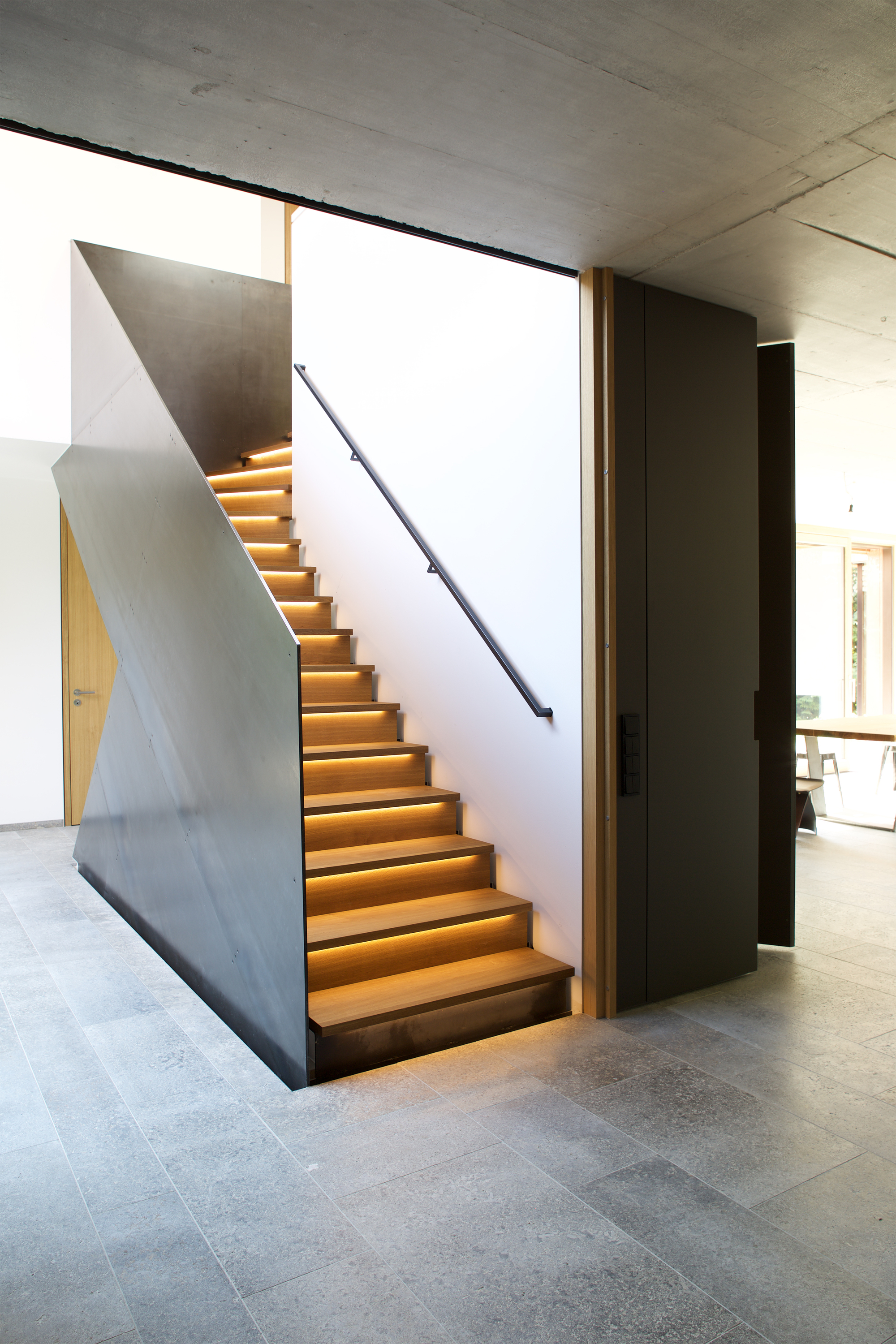 图片[4]|L011 瓦面住宅 / Stephan Maria Lang Architects|ART-Arrakis | 建筑室内设计的创新与灵感