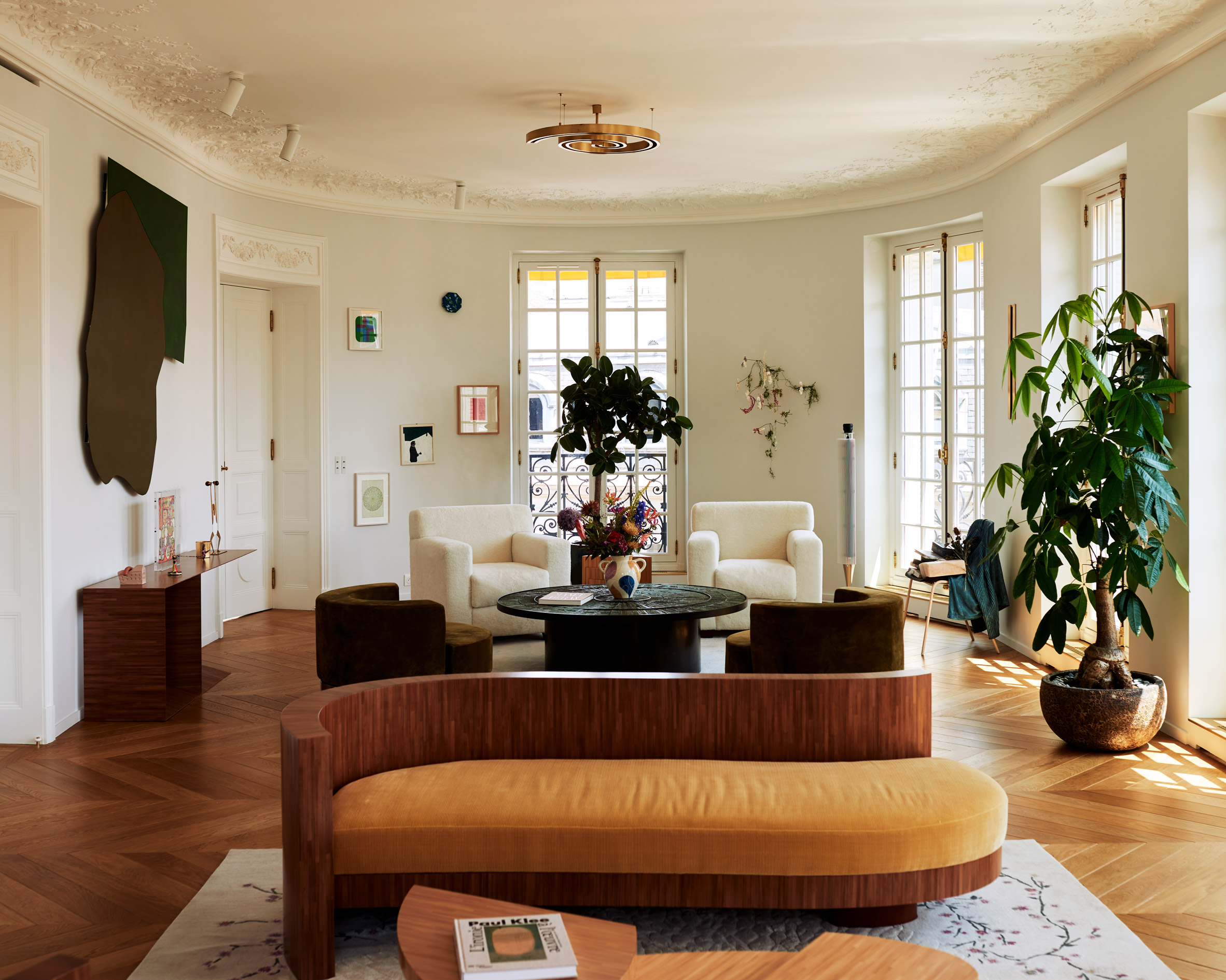 豪维特&amp；马达尼将奥斯曼时代的巴黎公寓恢复到“昔日的辉煌”|ART-Arrakis | 建筑室内设计的创新与灵感