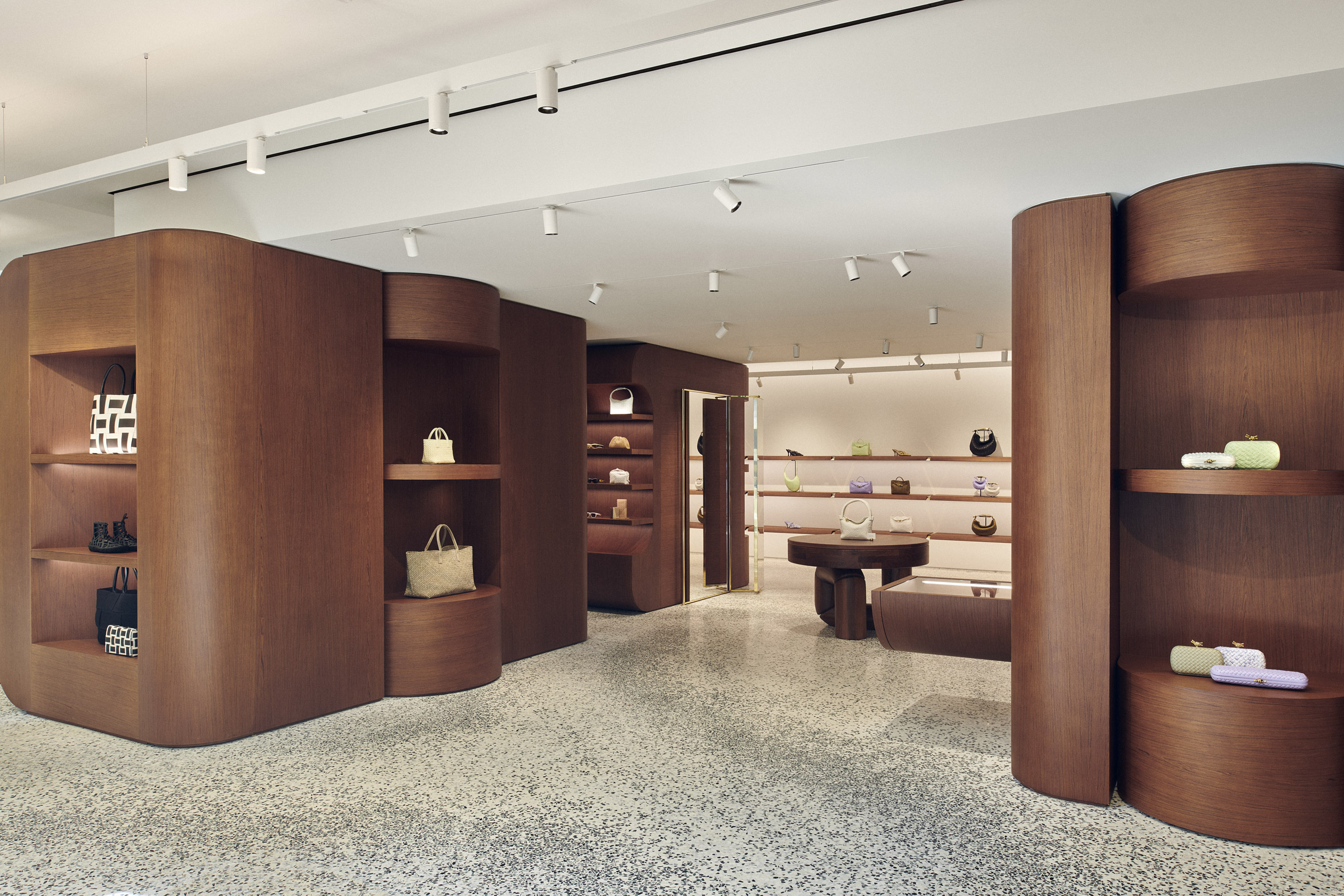 Bottega Veneta在斯隆街商店传播Veneto的设计情感|ART-Arrakis | 建筑室内设计的创新与灵感