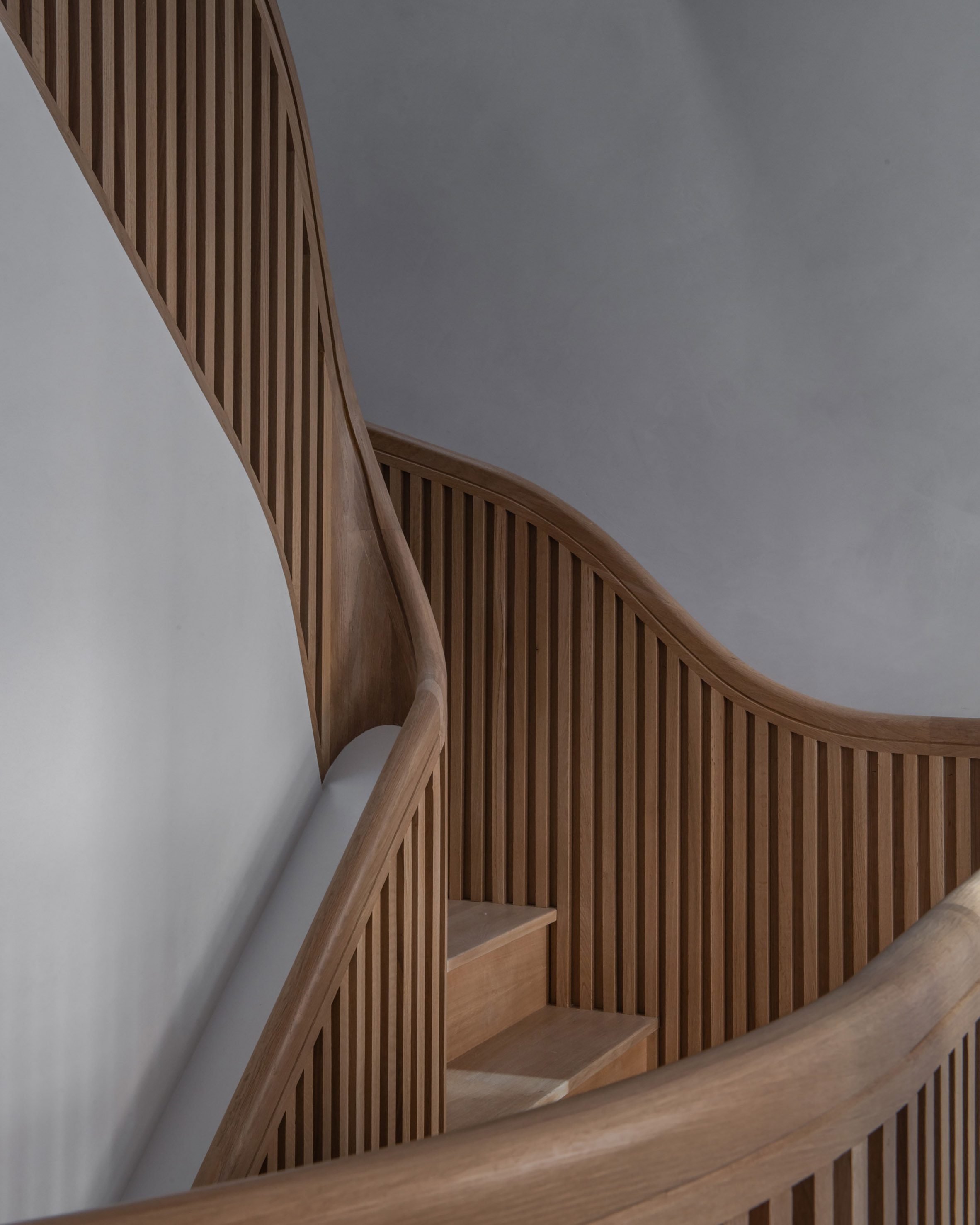 八个雕塑木楼梯为家带来温暖|ART-Arrakis | 建筑室内设计的创新与灵感