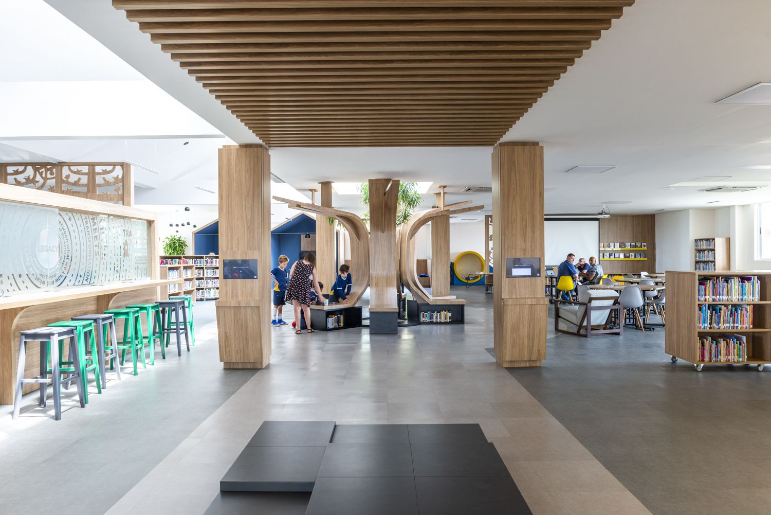 图片[2]|库里蒂巴国际学校-学习中心|ART-Arrakis | 建筑室内设计的创新与灵感