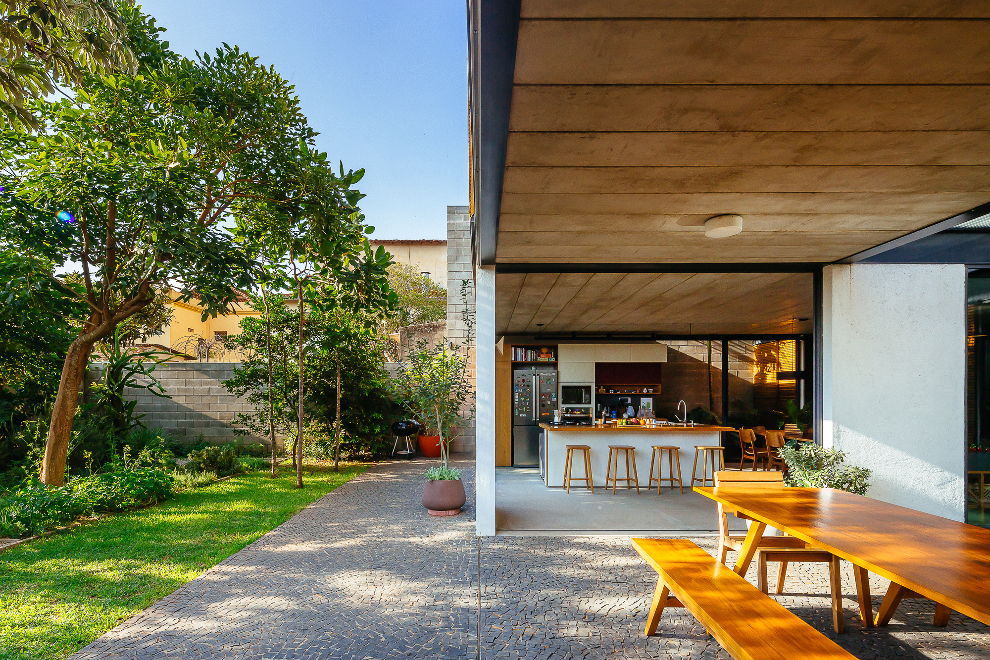 图片[2]|Cobogó 住宅 / CHX Arquitetos|ART-Arrakis | 建筑室内设计的创新与灵感