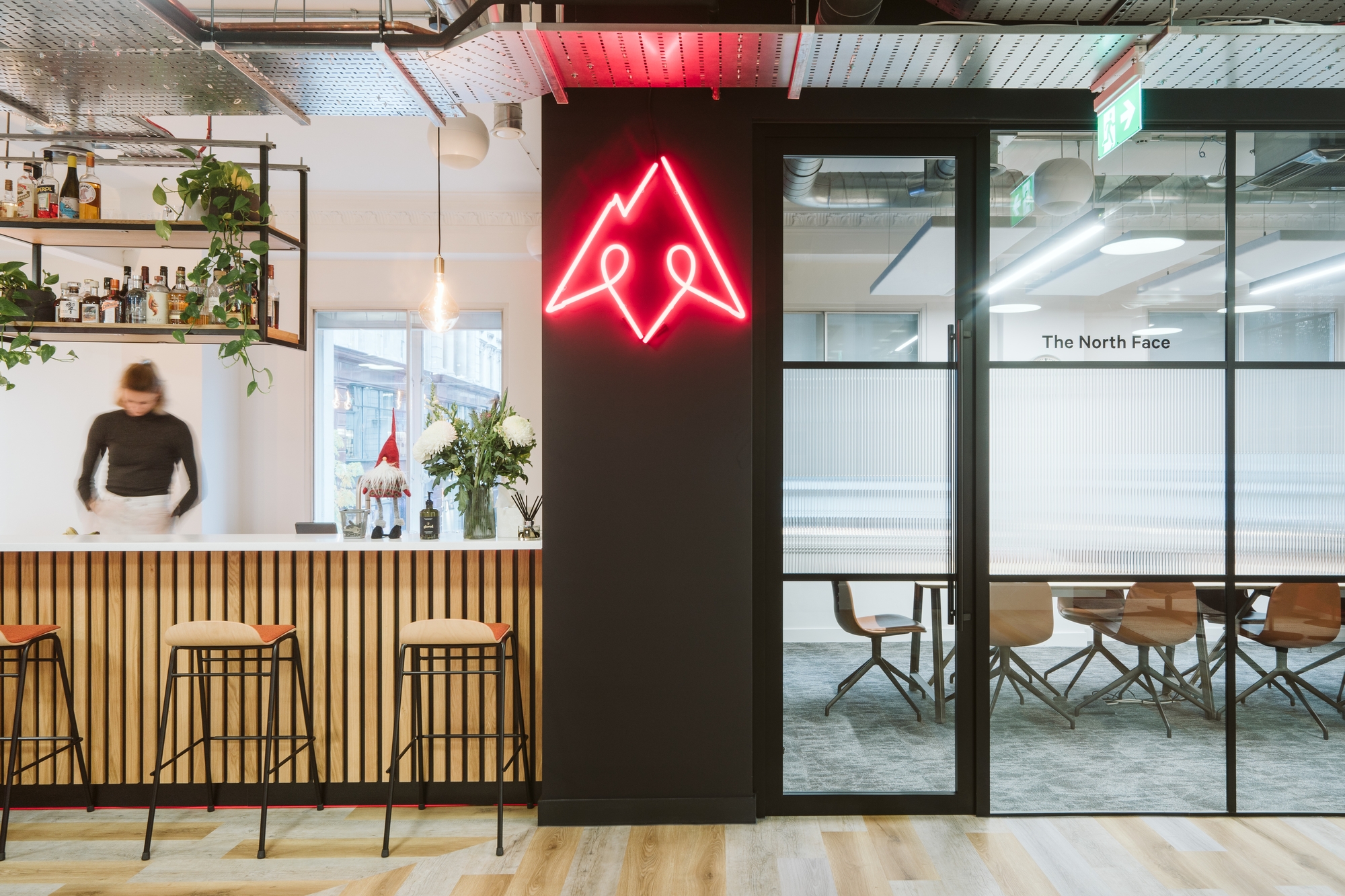 Tenzing办公室——伦敦|ART-Arrakis | 建筑室内设计的创新与灵感