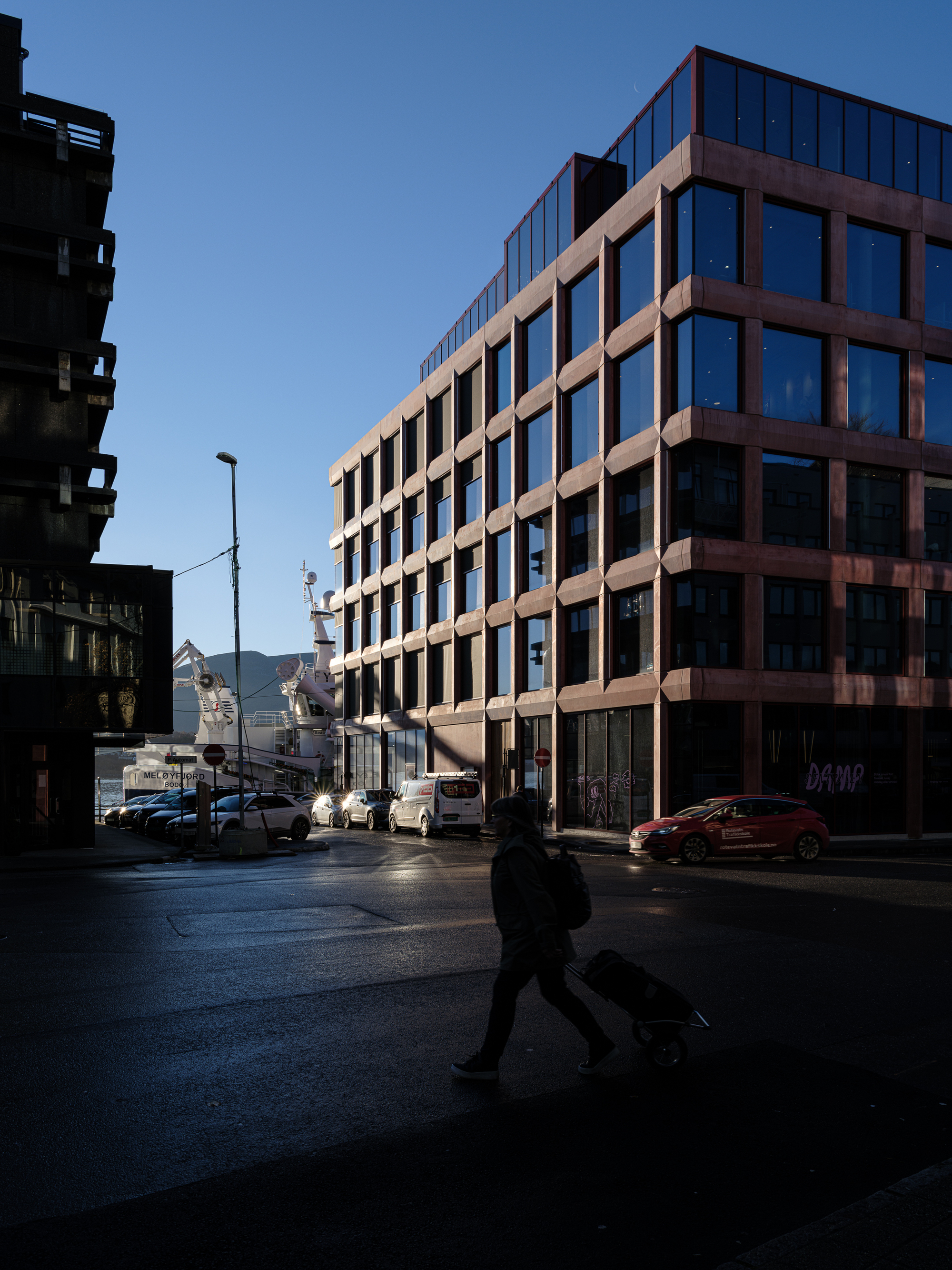 图片[1]|Pir Ålesund办公大楼 / Mad architects|ART-Arrakis | 建筑室内设计的创新与灵感