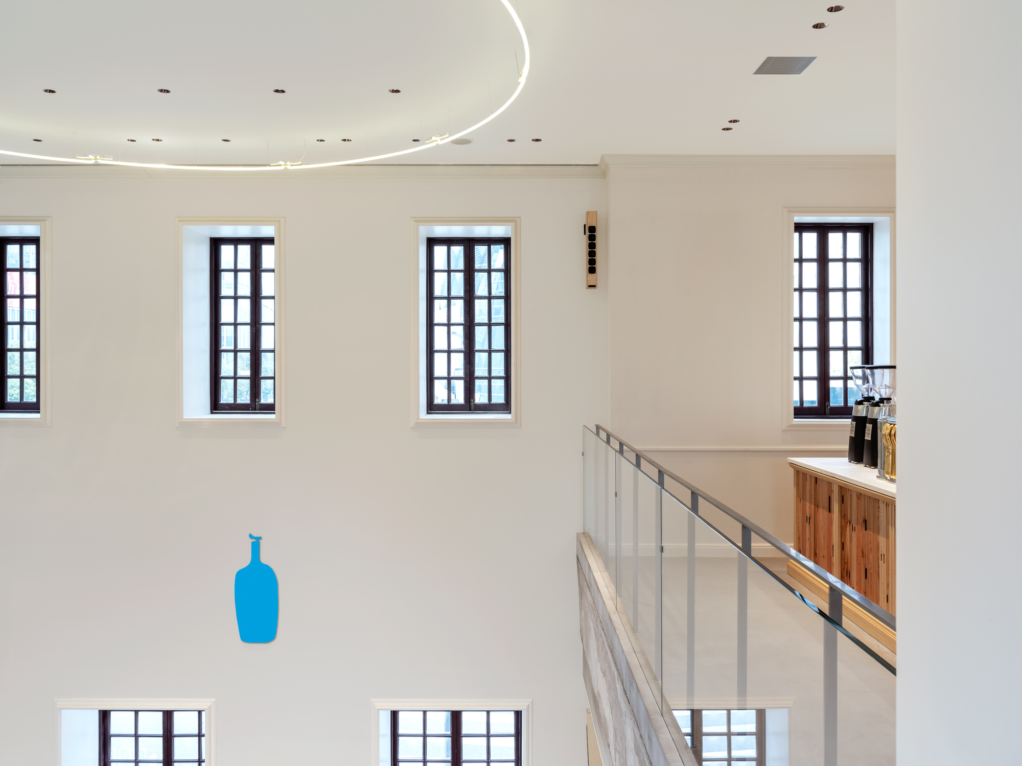 图片[3]|蓝瓶咖啡上海裕通店 / Schemata Architects|ART-Arrakis | 建筑室内设计的创新与灵感