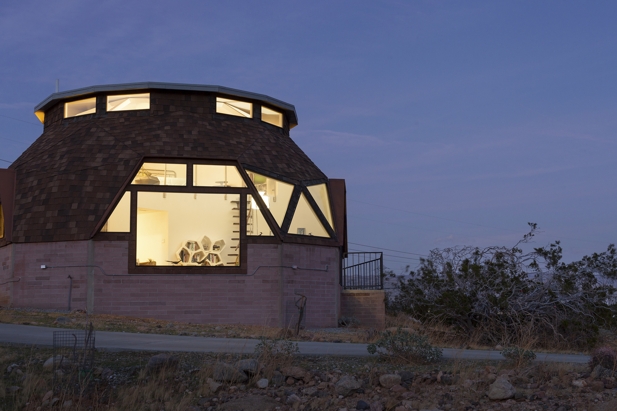 棕榈泉圆顶住宅，沙漠中的‘钻石’ / Pavlina Williams|ART-Arrakis | 建筑室内设计的创新与灵感