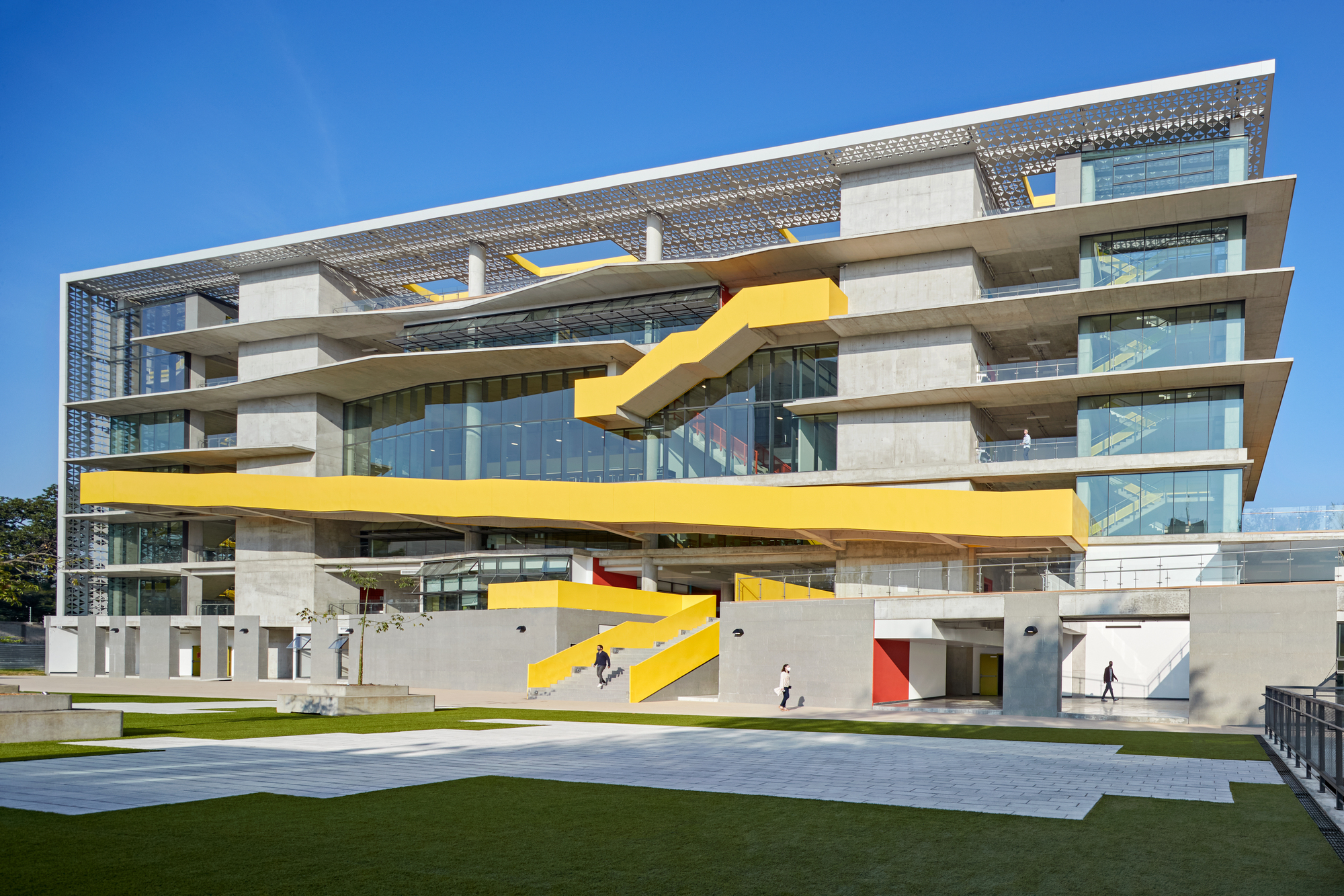 瓜达拉哈拉美国学校基金会 / Flansburgh Architects|ART-Arrakis | 建筑室内设计的创新与灵感