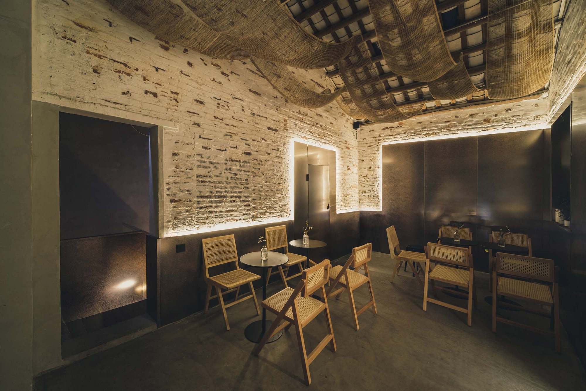 图片[3]|广东东莞历史街区社区小酒馆 / 见筑社|ART-Arrakis | 建筑室内设计的创新与灵感