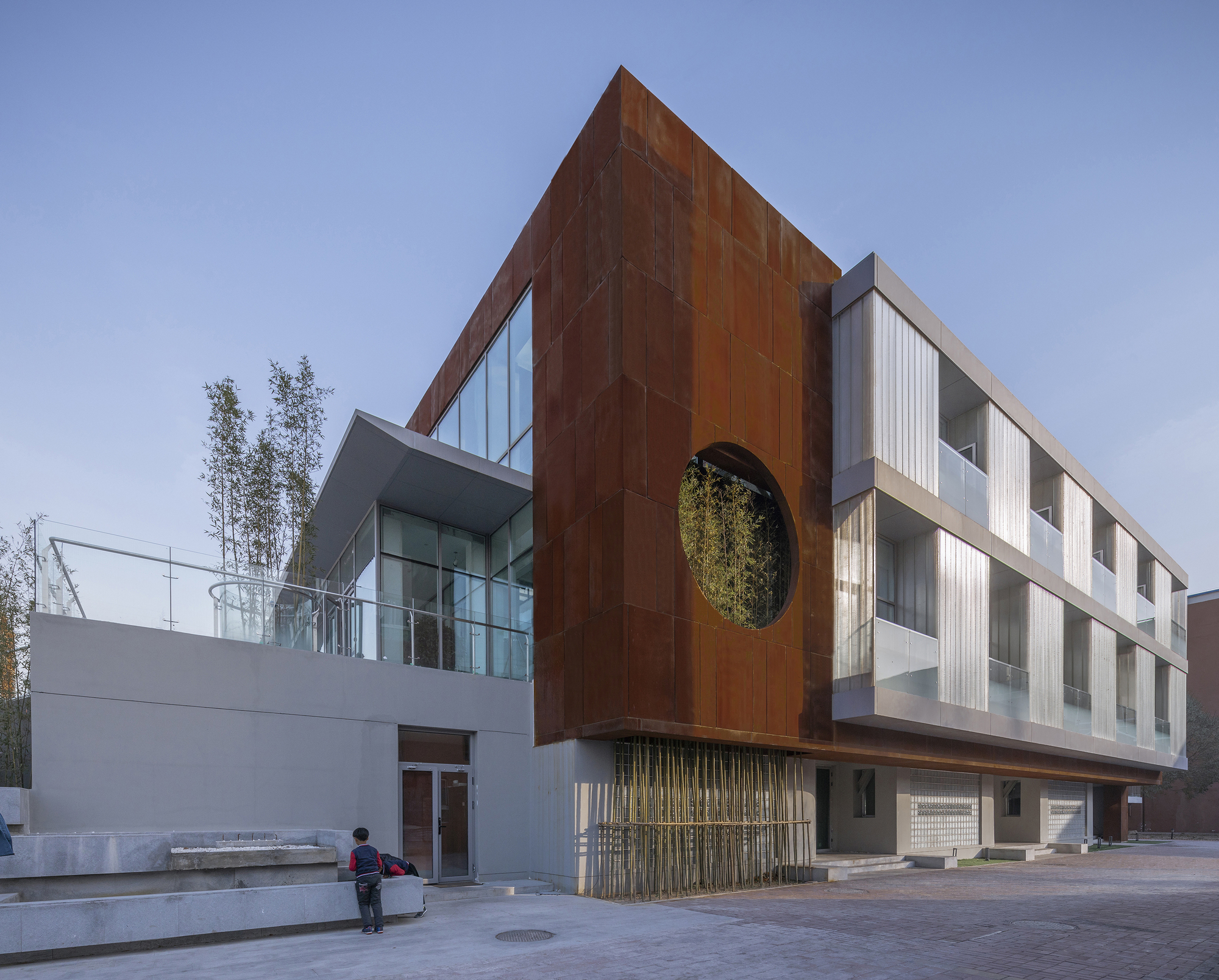 北京君谊中学改造 / 意度建筑|ART-Arrakis | 建筑室内设计的创新与灵感