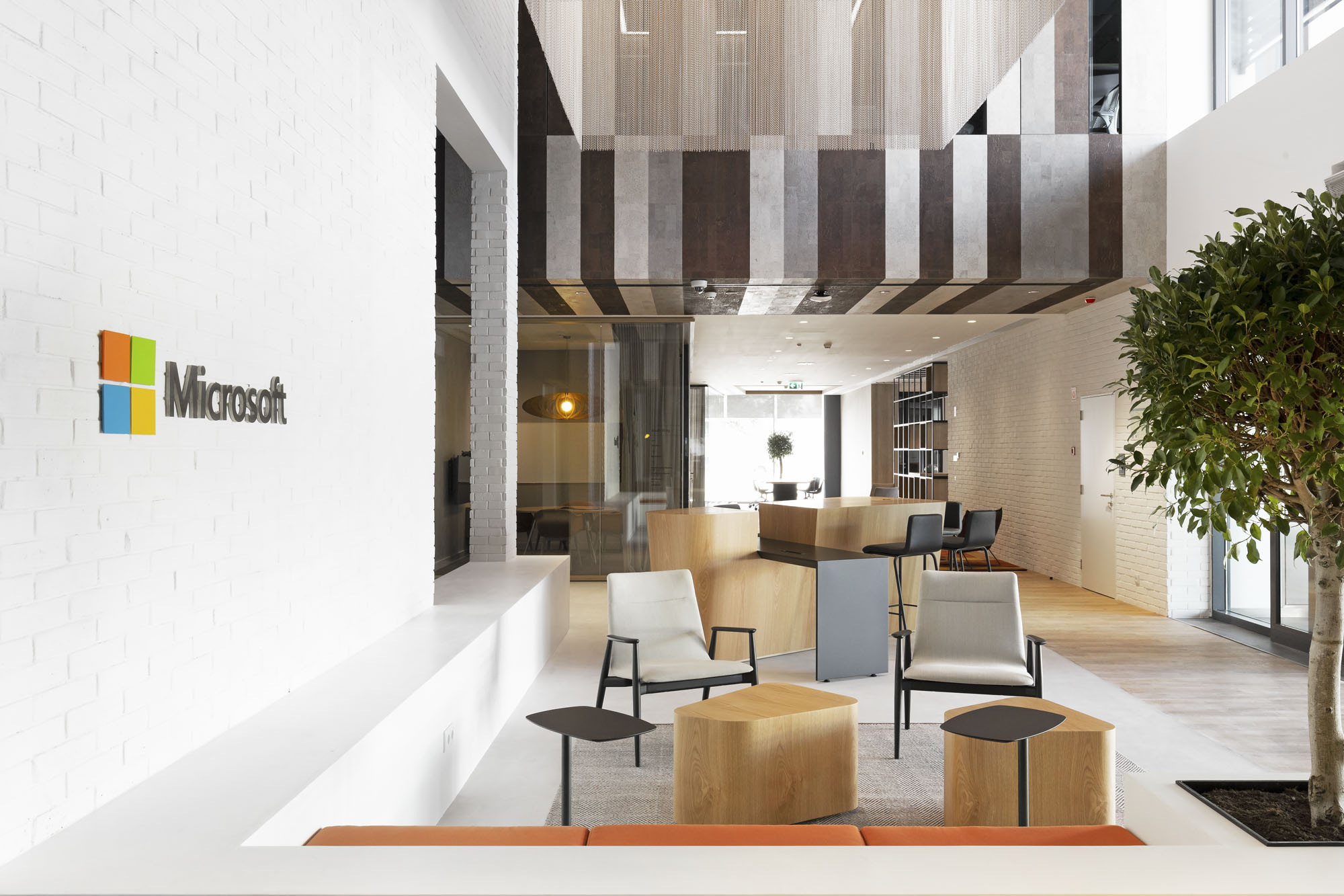 微软办公室-里斯本|ART-Arrakis | 建筑室内设计的创新与灵感