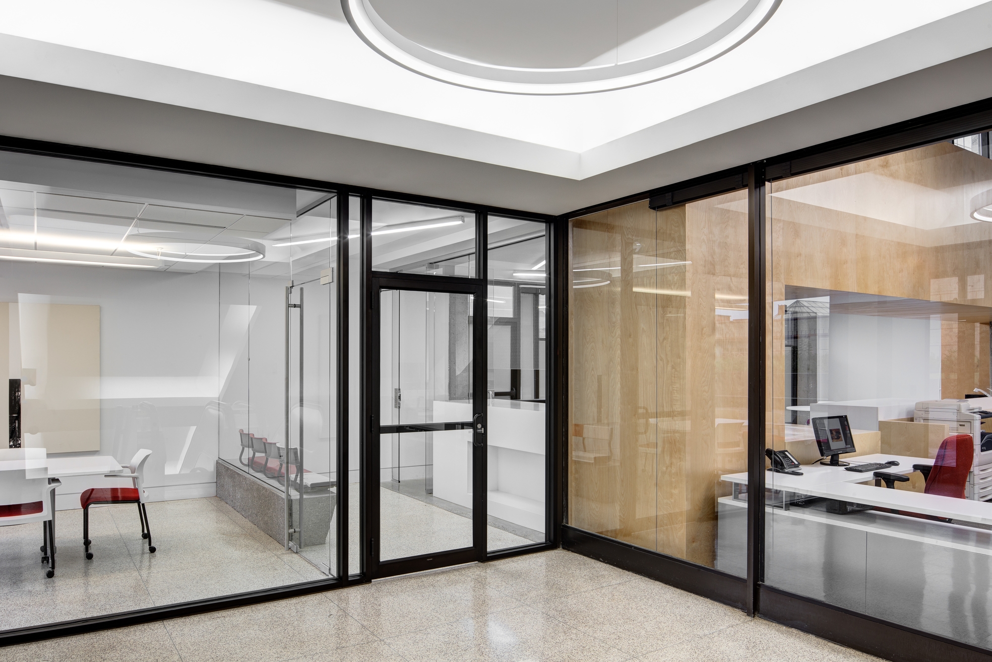 汉密尔顿房地产办公室|ART-Arrakis | 建筑室内设计的创新与灵感