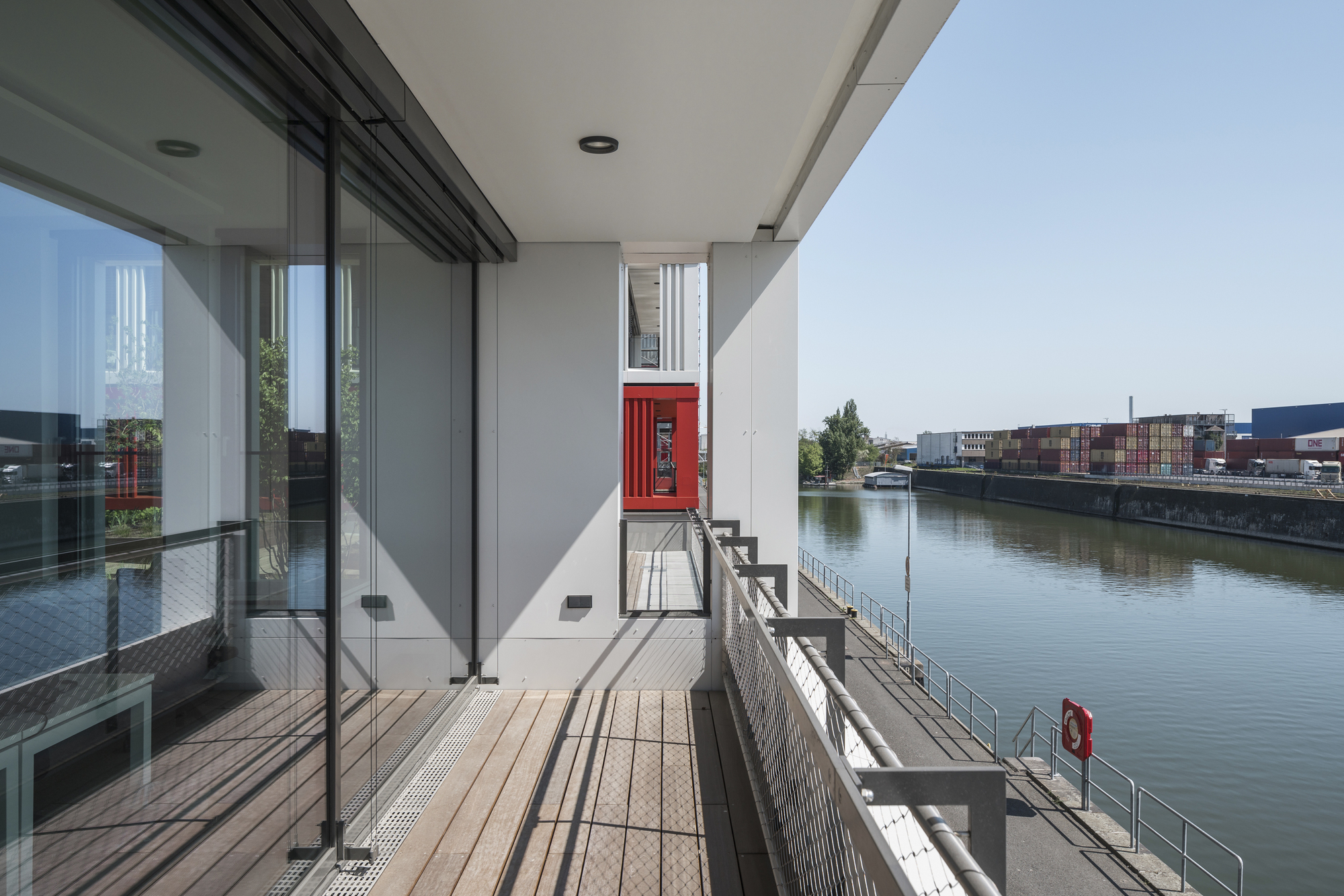 图片[5]|法兰克福海滨办公楼 The Docks / Meixner Schlüter Wendt|ART-Arrakis | 建筑室内设计的创新与灵感