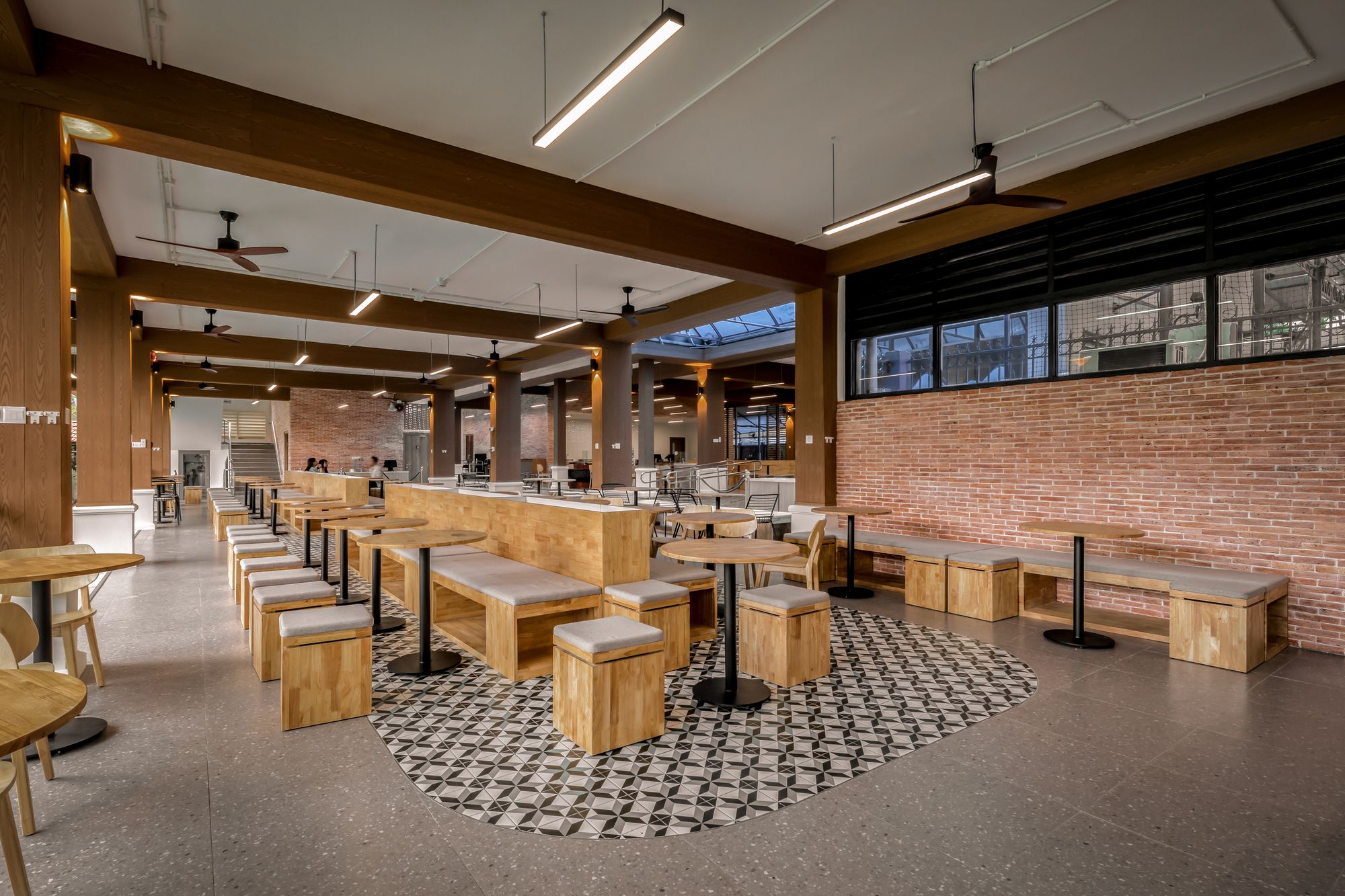 ISHCMC小学食堂；休息室|ART-Arrakis | 建筑室内设计的创新与灵感