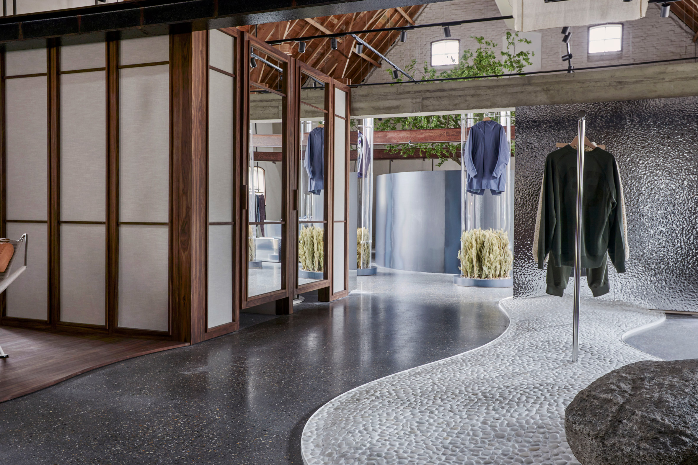Barde vanVoltt为Calico俱乐部内部设计了日本禅宗花园|ART-Arrakis | 建筑室内设计的创新与灵感