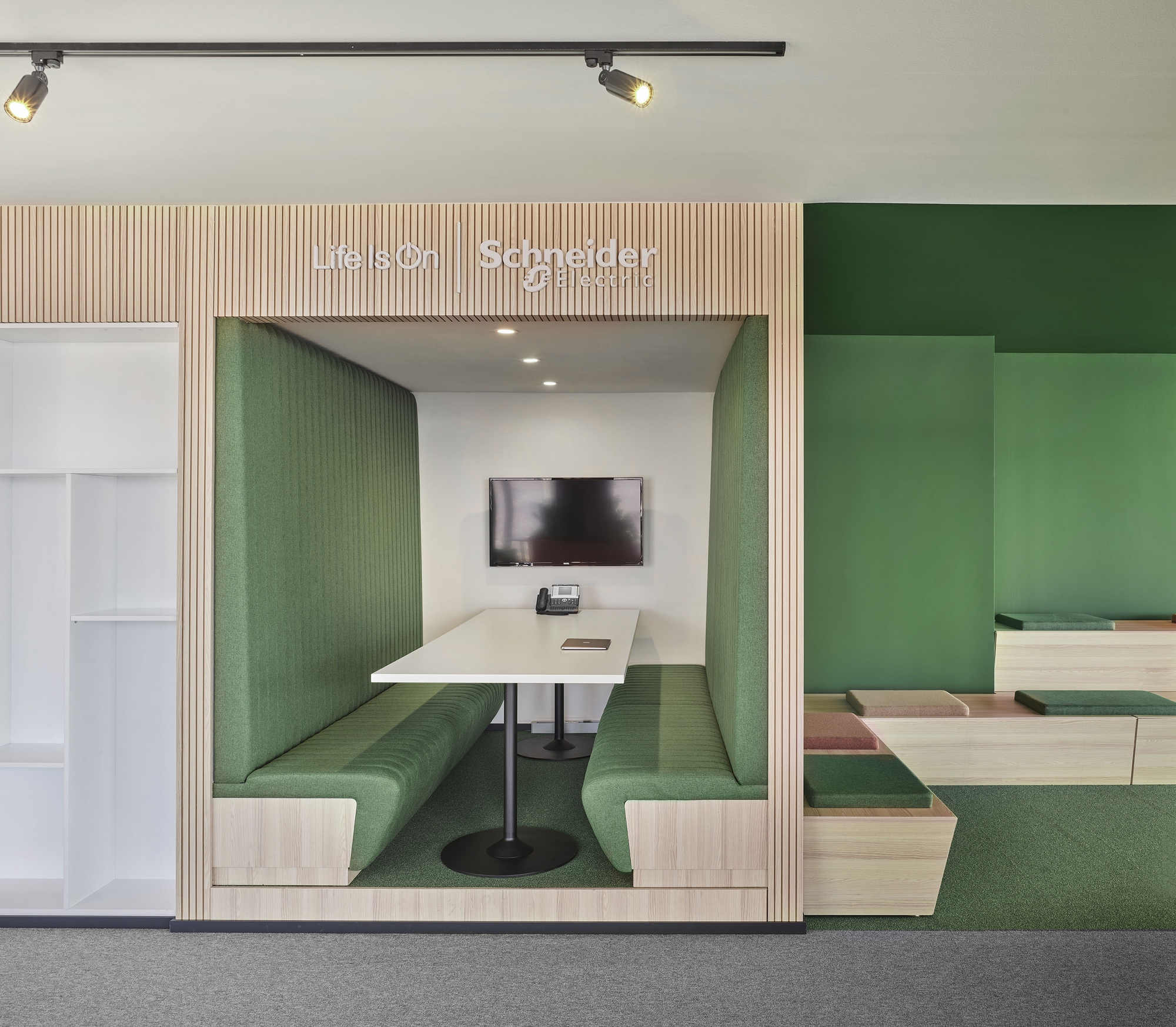 图片[7]|施耐德电气办公室-伊兹密尔|ART-Arrakis | 建筑室内设计的创新与灵感