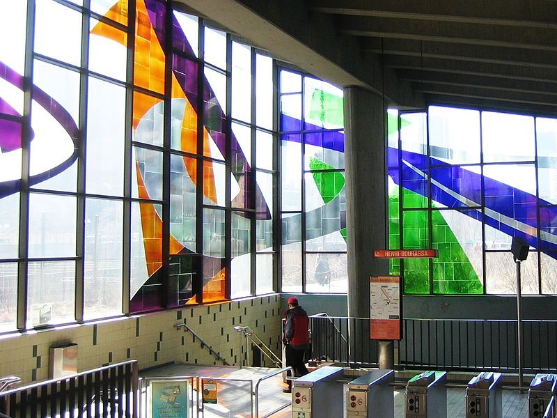丰富建筑元素：彩色玻璃|ART-Arrakis | 建筑室内设计的创新与灵感