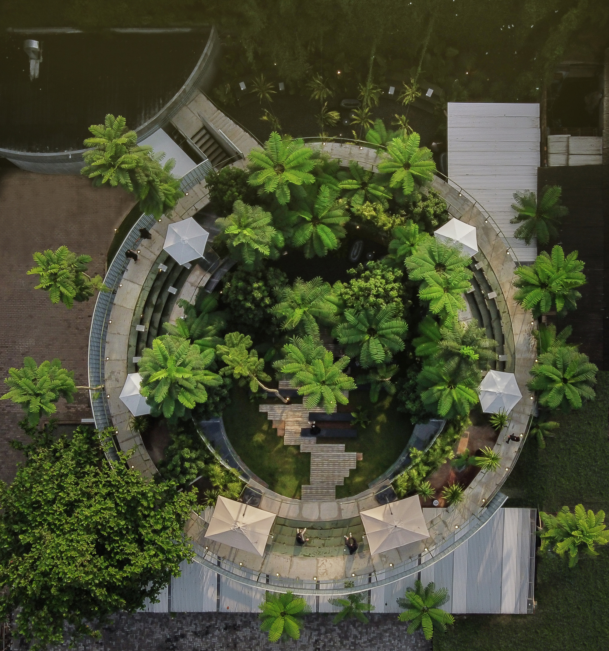 花园大碗，Tanatap 环形咖啡店 / Research Artistic Design + architecture|ART-Arrakis | 建筑室内设计的创新与灵感