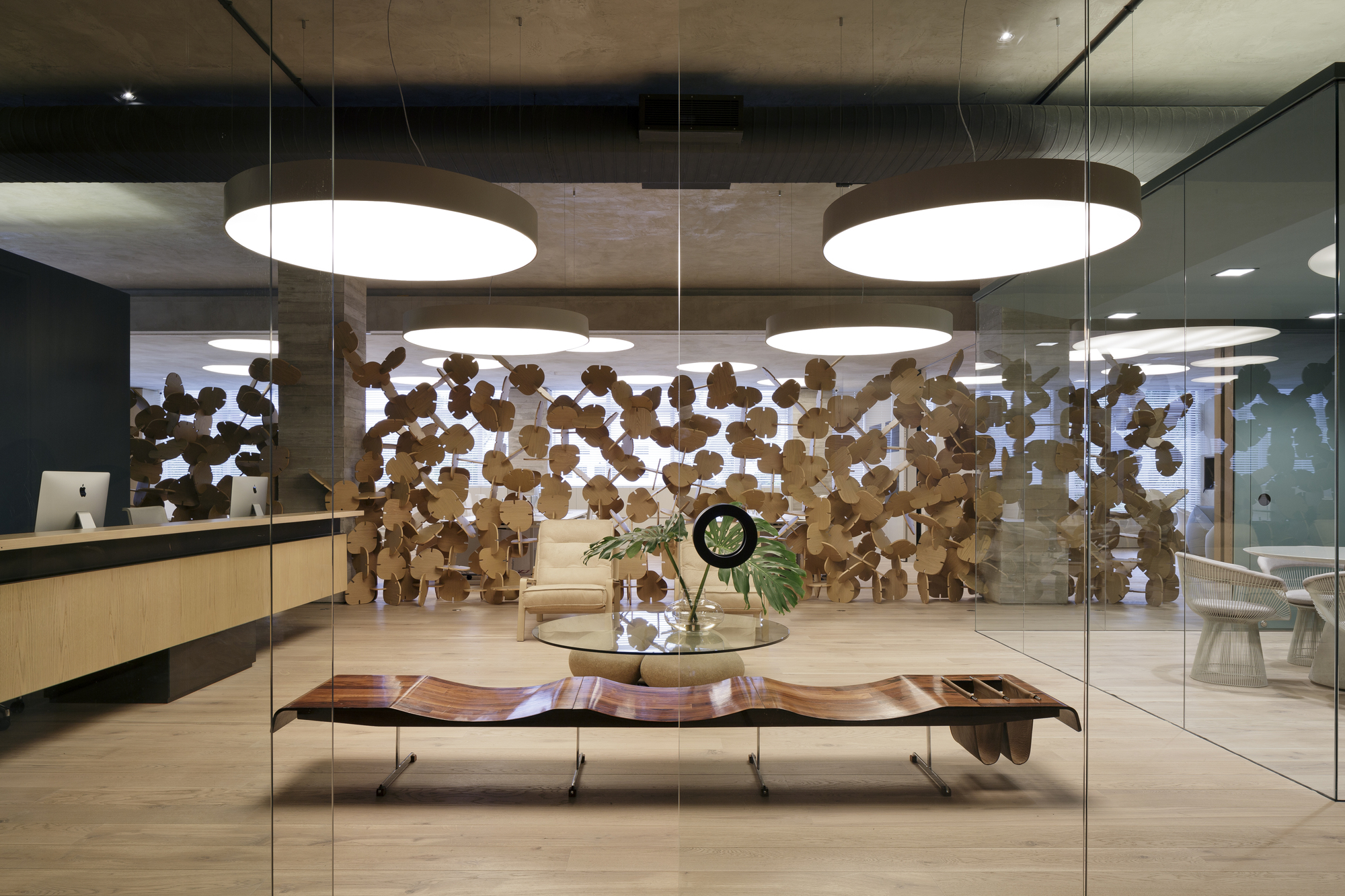 HY办公室，卡片式隔墙增加透明性 / Studio Arthur Casas|ART-Arrakis | 建筑室内设计的创新与灵感