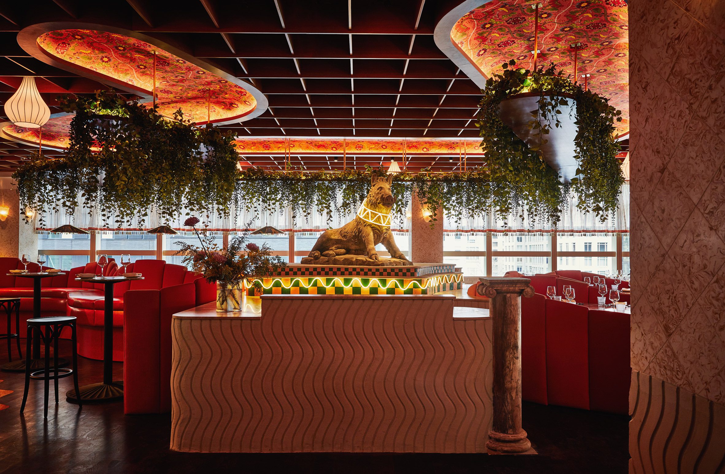 GRT建筑师事务所为纽约的Bad Roman餐厅使用“大量”材料|ART-Arrakis | 建筑室内设计的创新与灵感