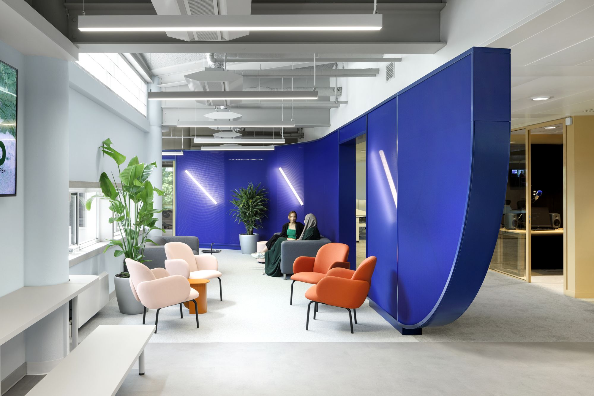 NHMedia办公室–Hilversum|ART-Arrakis | 建筑室内设计的创新与灵感