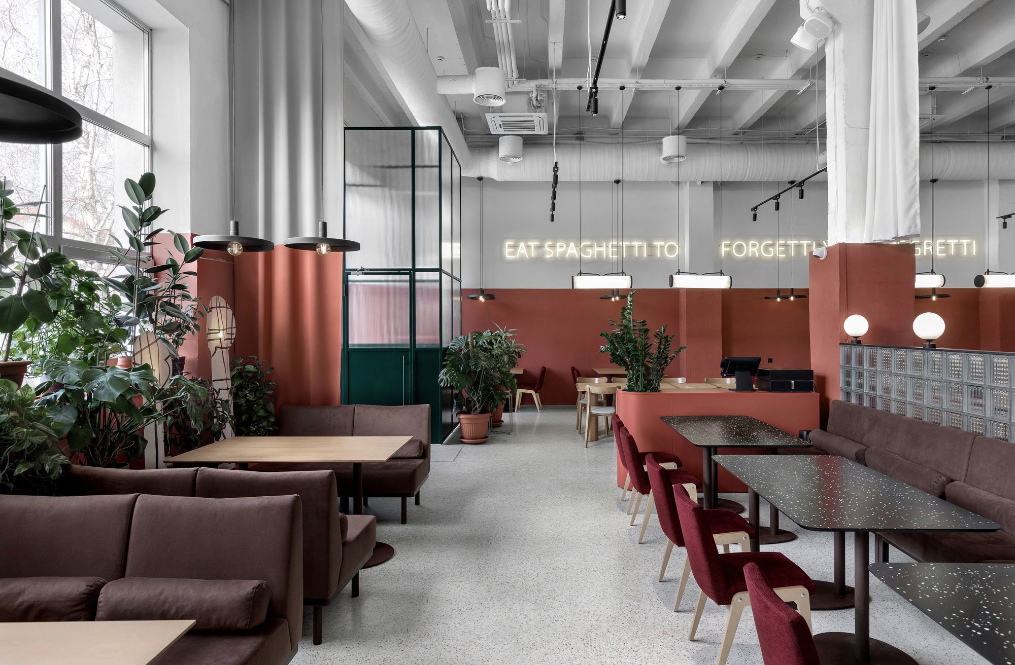 基辅玫瑰玛丽咖啡馆|ART-Arrakis | 建筑室内设计的创新与灵感