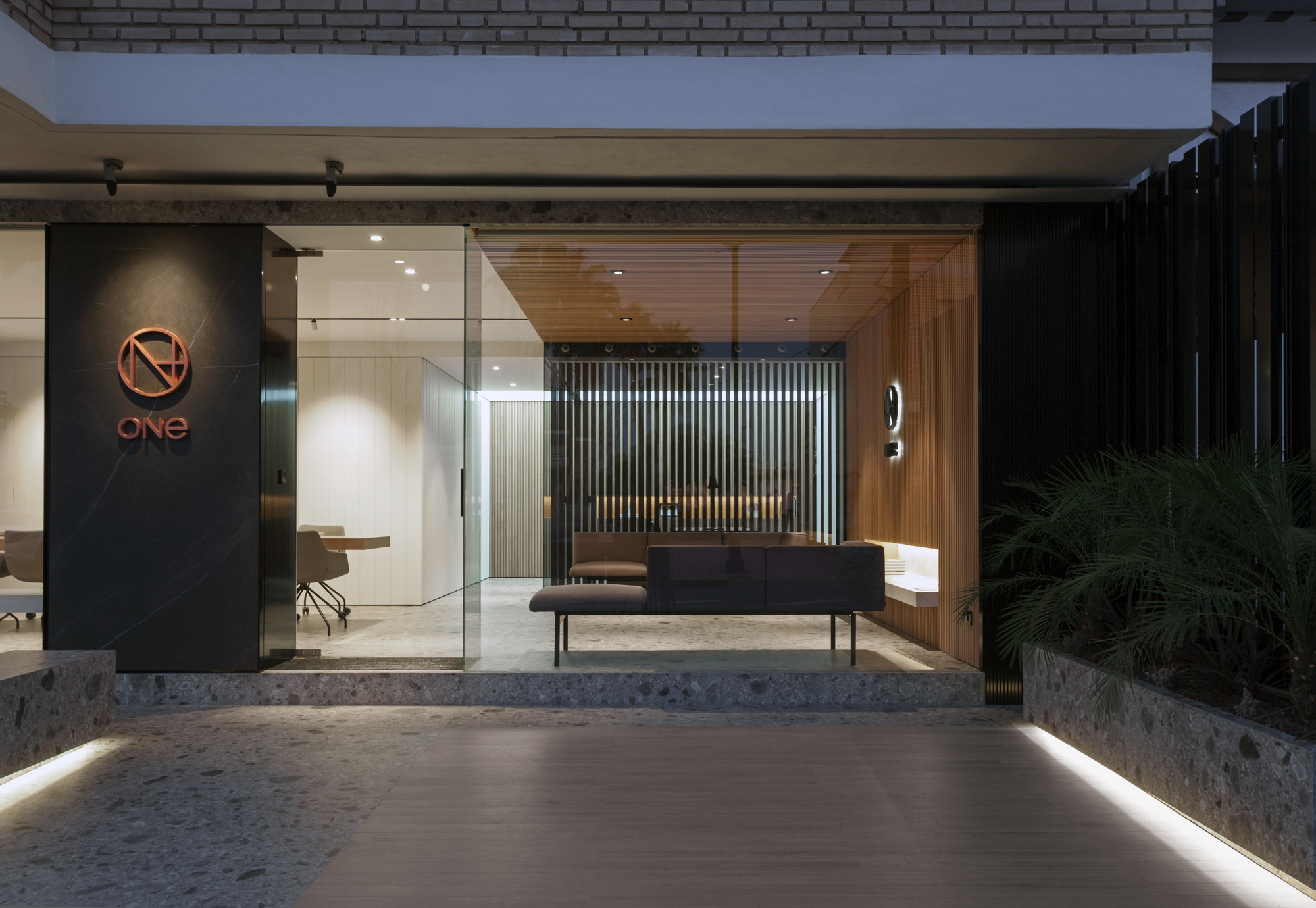 Allinone房地产集团办公室-穆尔西亚|ART-Arrakis | 建筑室内设计的创新与灵感