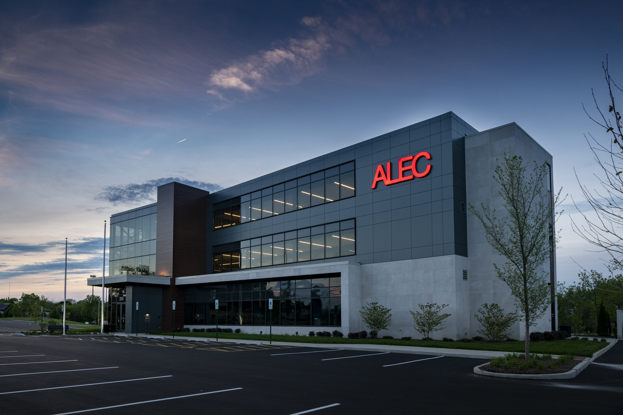雅培实验室员工信用合作社（ALEC）办公室-格尼|ART-Arrakis | 建筑室内设计的创新与灵感