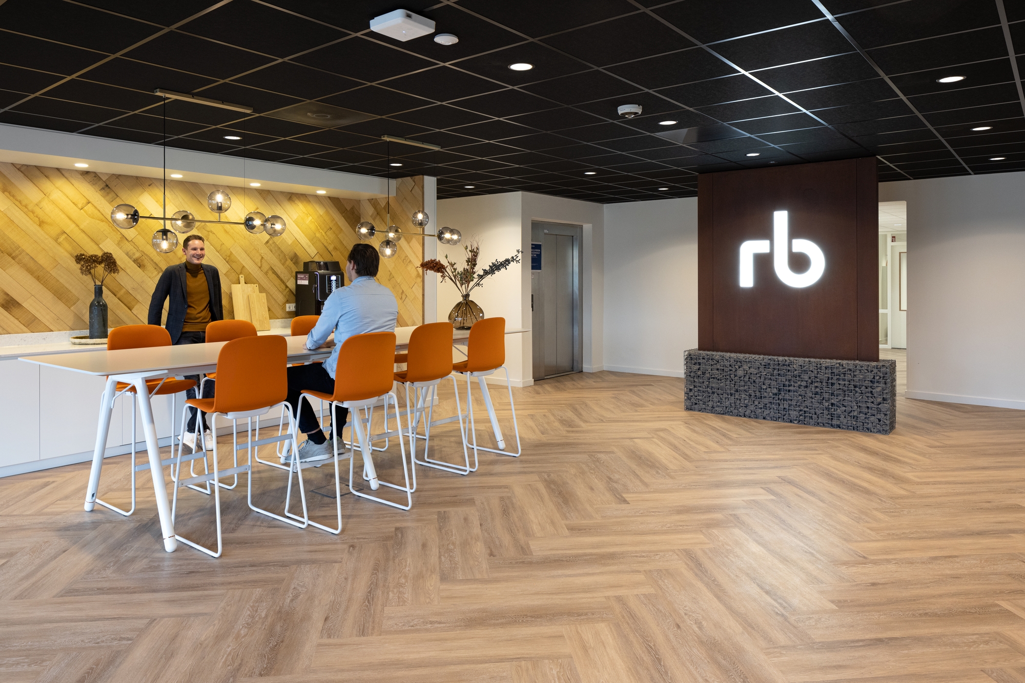 里奇兄弟公司办公室-布雷达|ART-Arrakis | 建筑室内设计的创新与灵感