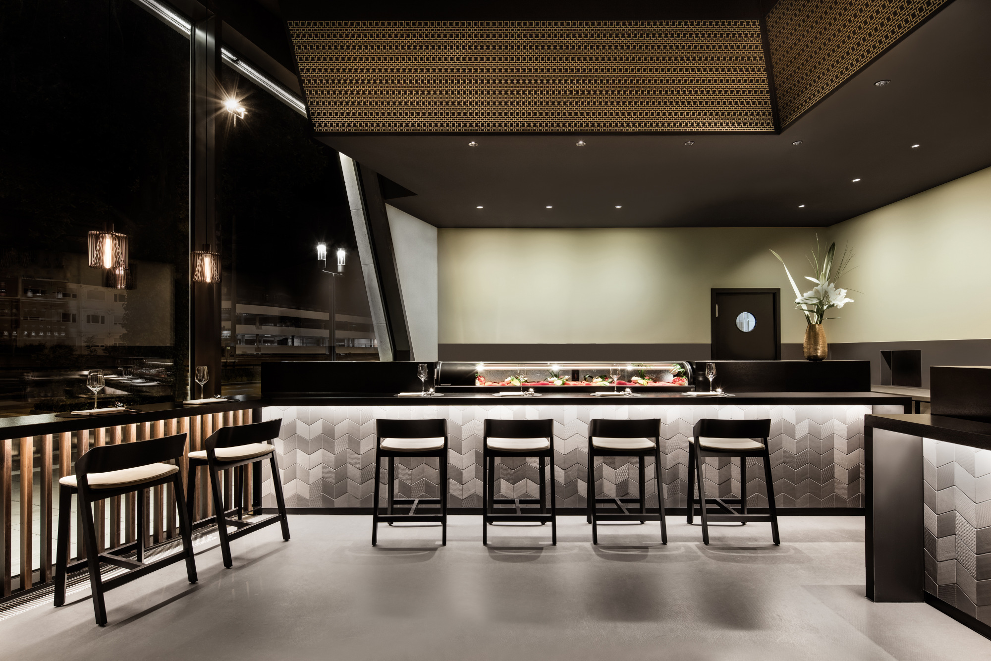 图片[4]|Enso Sushi&amp；烤架|ART-Arrakis | 建筑室内设计的创新与灵感