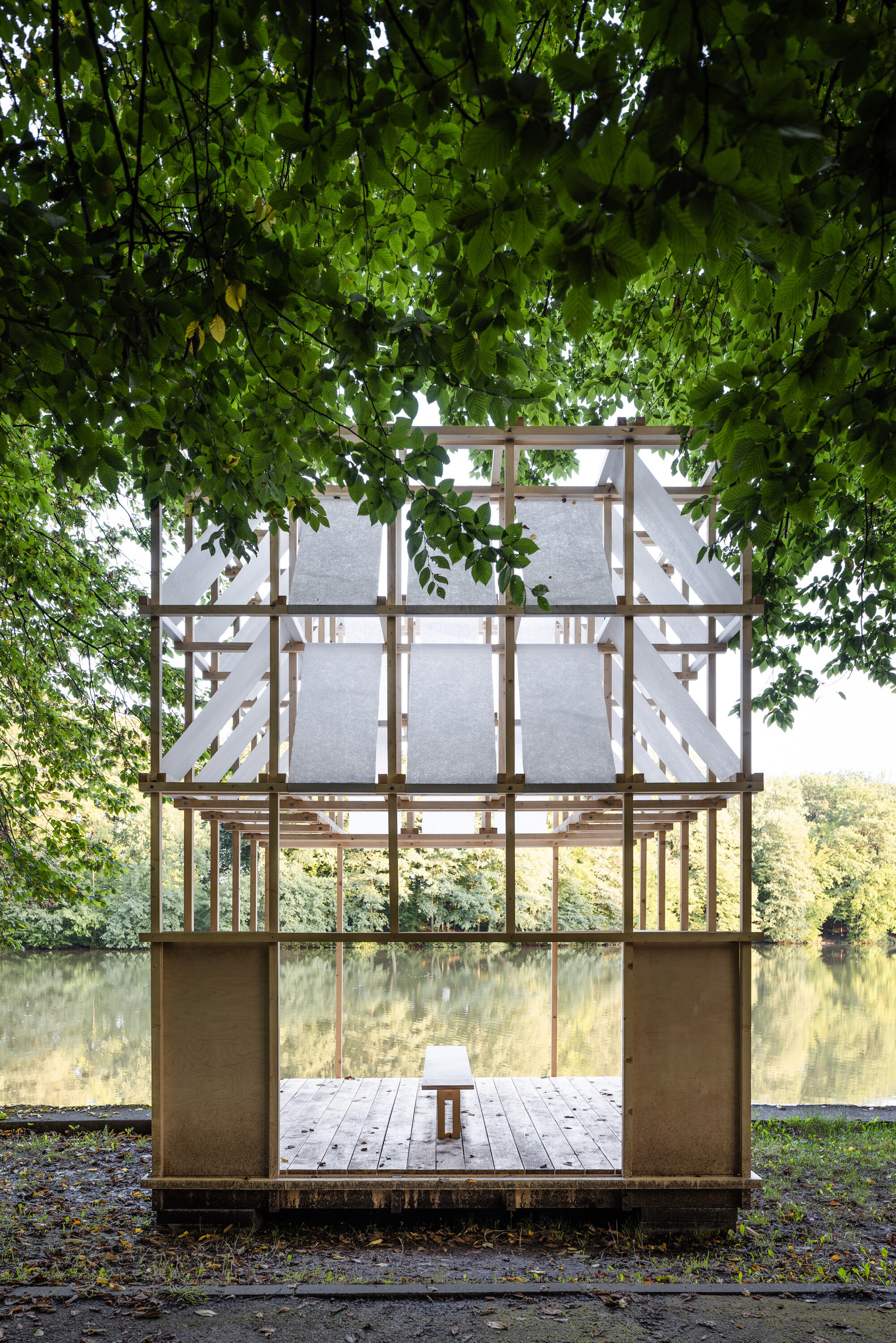 Grau Architects用当地云杉木打造极简风格的茶楼亭|ART-Arrakis | 建筑室内设计的创新与灵感