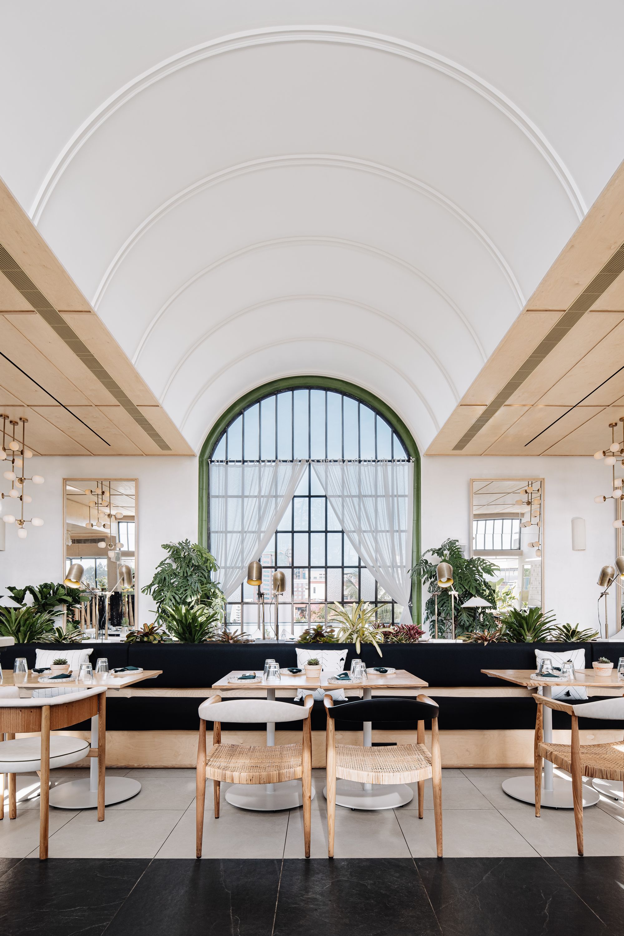 Brassa餐厅|ART-Arrakis | 建筑室内设计的创新与灵感