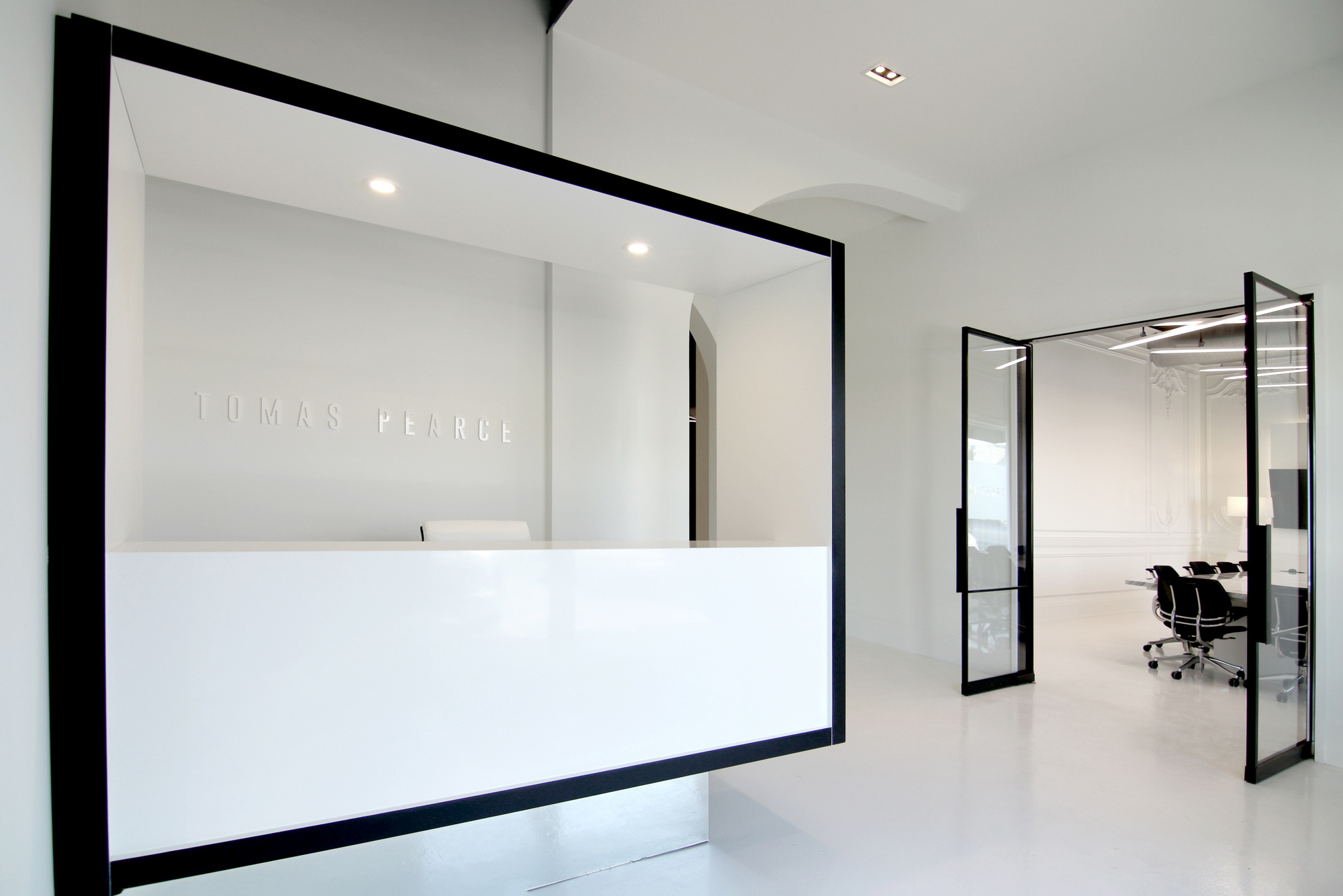 图片[2]|Tomas Pearce室内设计办公室-多伦多|ART-Arrakis | 建筑室内设计的创新与灵感