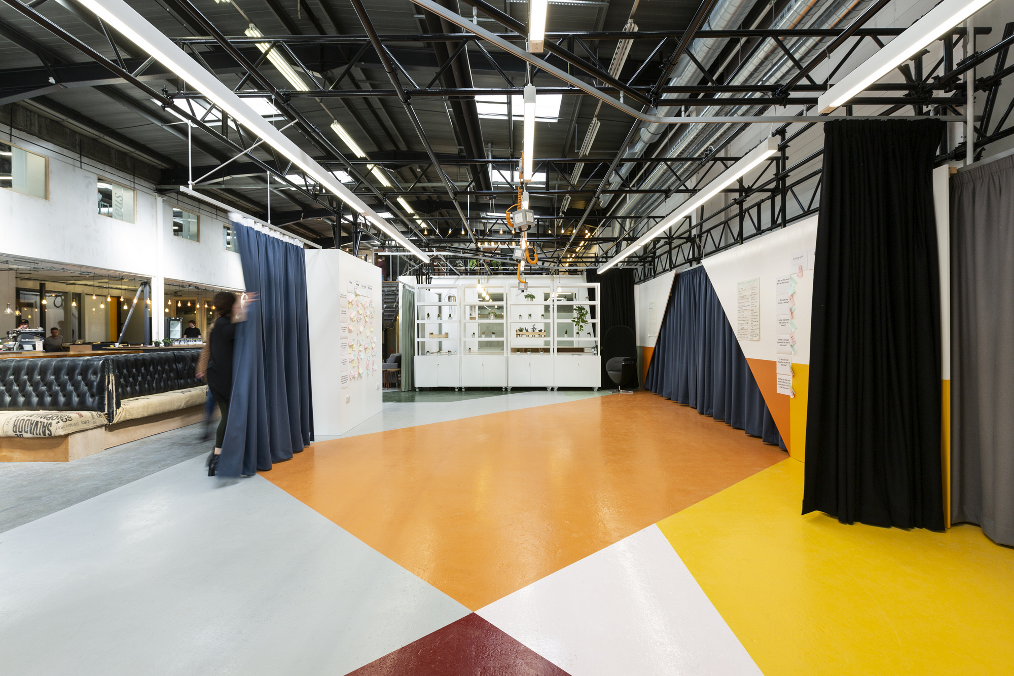 图片[2]|Landsec弹出式实验室和办公室——伦敦|ART-Arrakis | 建筑室内设计的创新与灵感