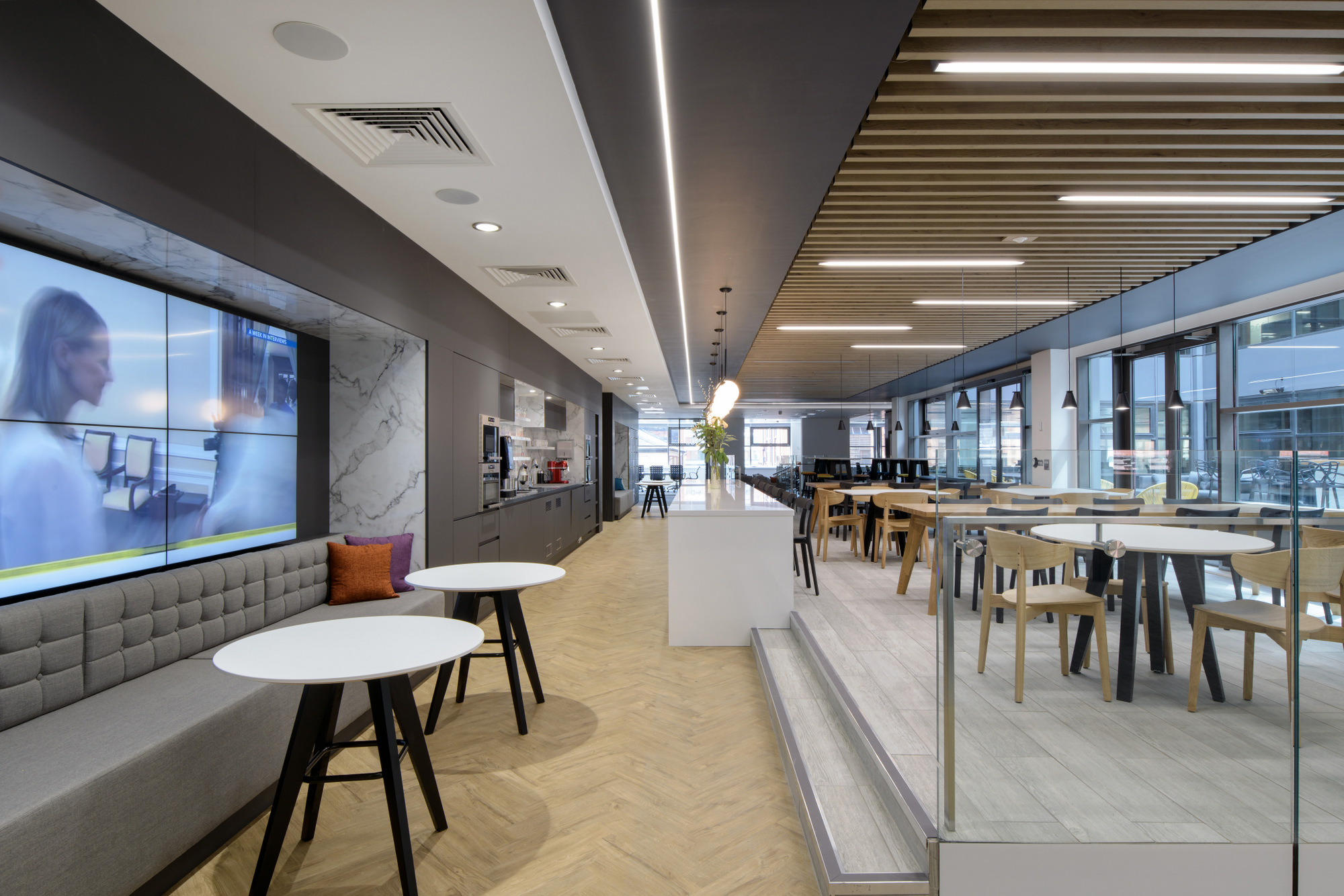 互动投资者办公室-曼彻斯特|ART-Arrakis | 建筑室内设计的创新与灵感