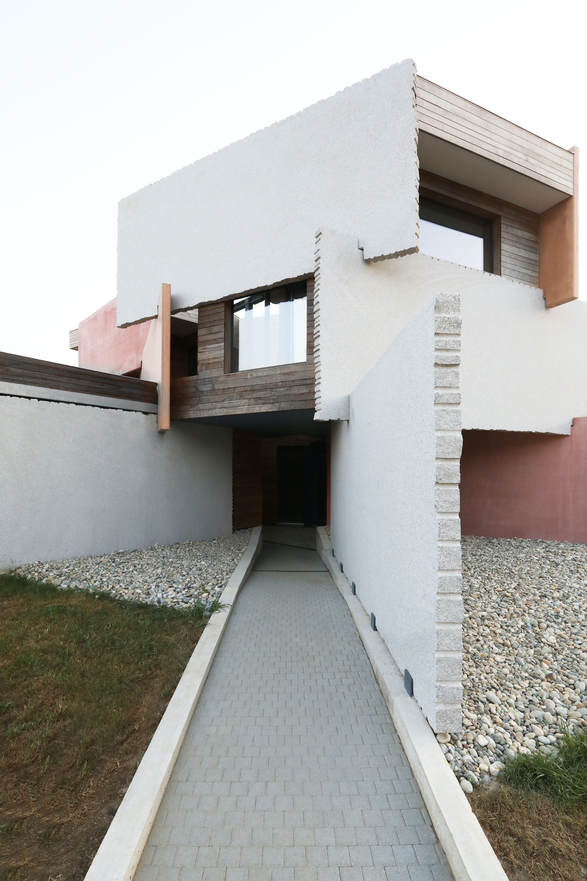 图片[2]|萨丁尼亚花岗岩板，纸牌屋 / Elastico Farm|ART-Arrakis | 建筑室内设计的创新与灵感