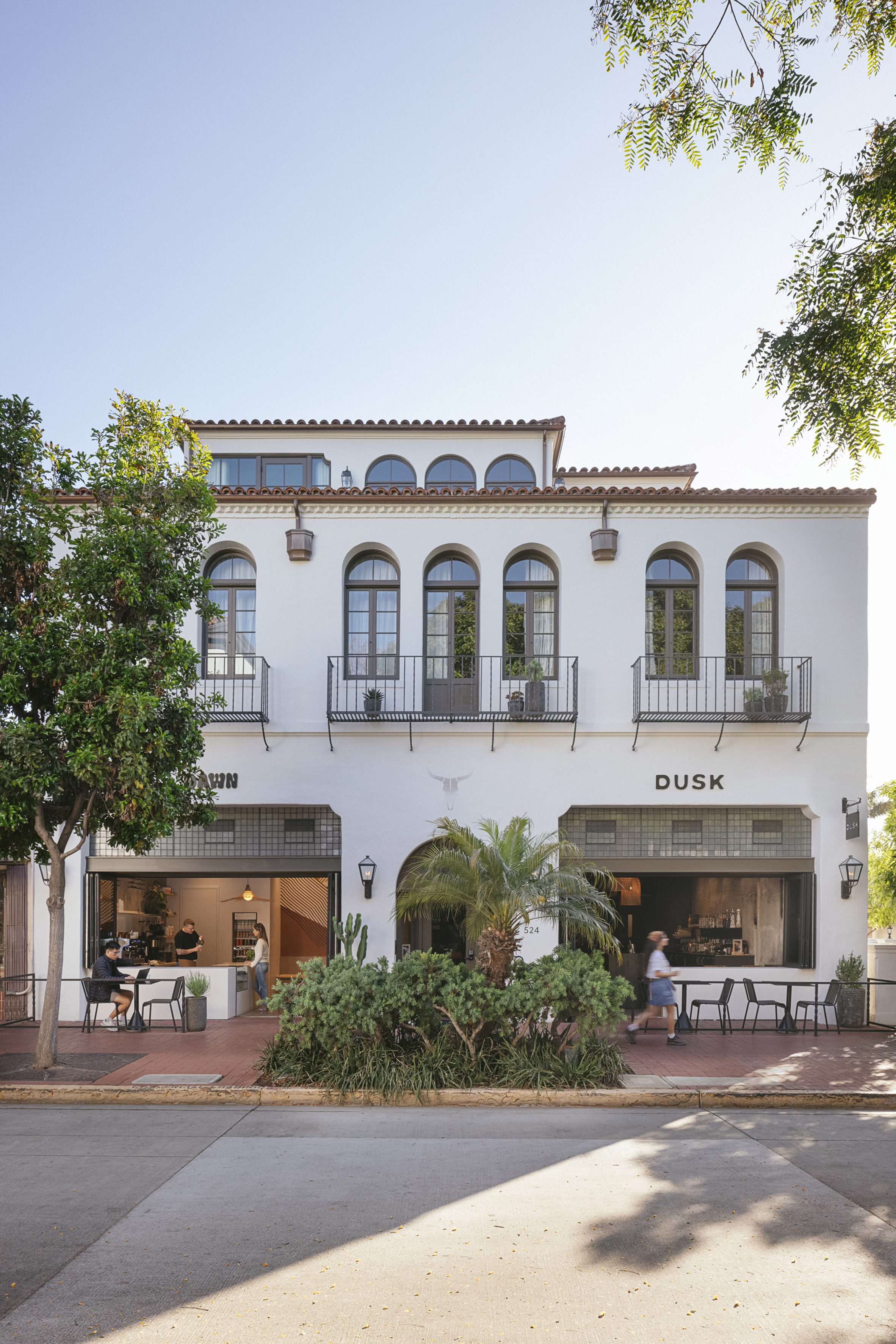 Anacapa Architecture将历史建筑改造成Drift Santa Barbara酒店|ART-Arrakis | 建筑室内设计的创新与灵感