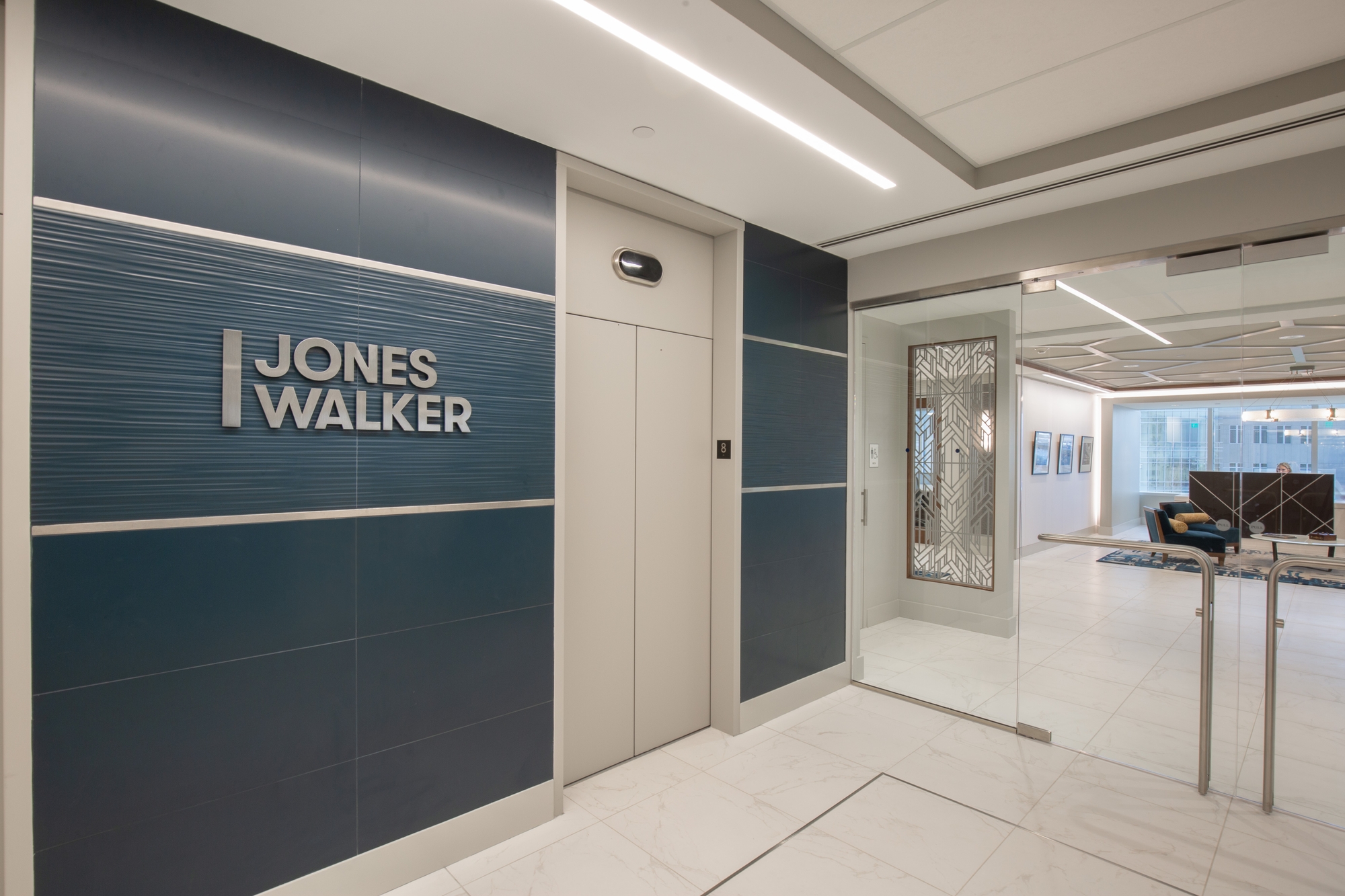 Jones Walker LLP办公室-巴吞鲁日|ART-Arrakis | 建筑室内设计的创新与灵感