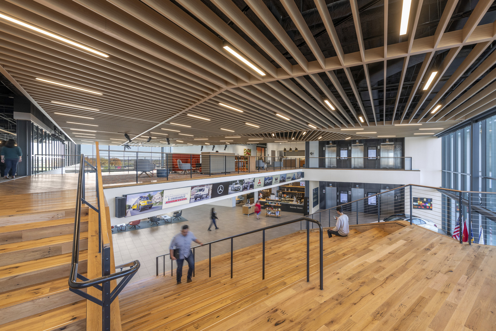图片[3]|梅赛德斯-奔驰金融服务总部-沃斯堡|ART-Arrakis | 建筑室内设计的创新与灵感
