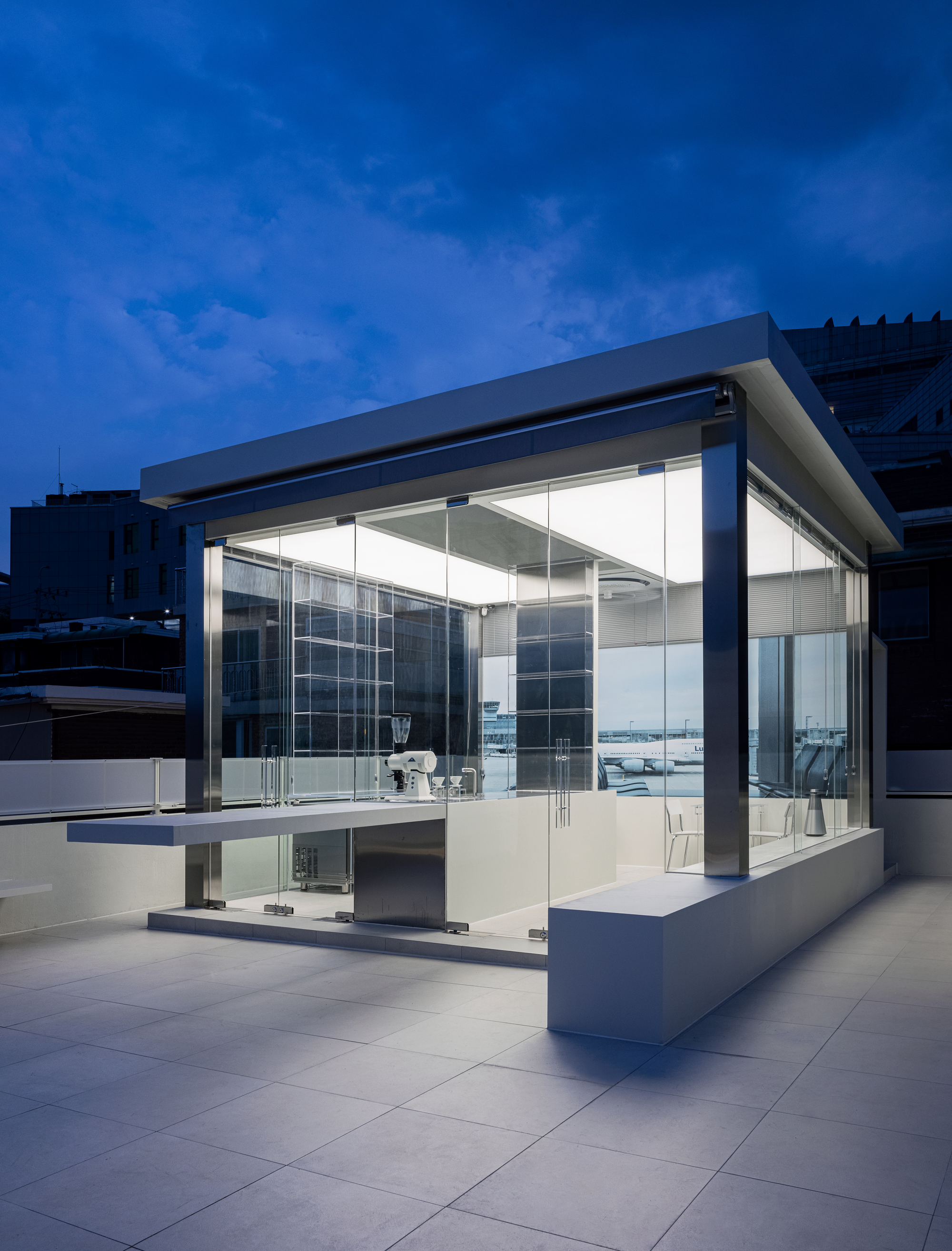 Hannam Berg 屋顶咖啡馆 / YOLLLLEY STUDIO|ART-Arrakis | 建筑室内设计的创新与灵感