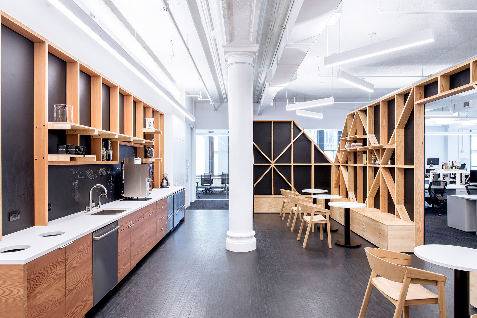 图片[2]|Quartz办公室——纽约市|ART-Arrakis | 建筑室内设计的创新与灵感