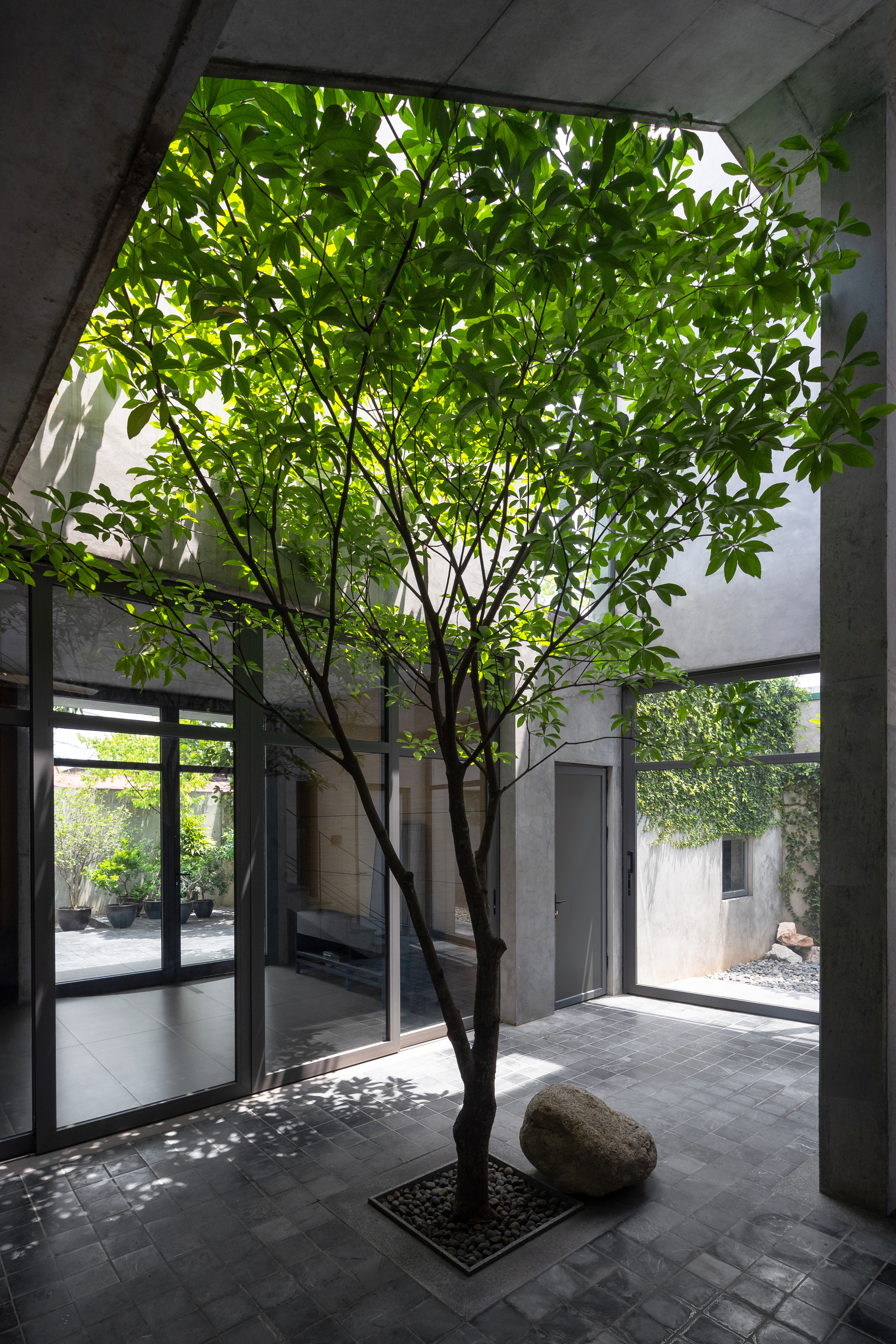 Trang之家 / Nguyen Thanh Trung Architects|ART-Arrakis | 建筑室内设计的创新与灵感