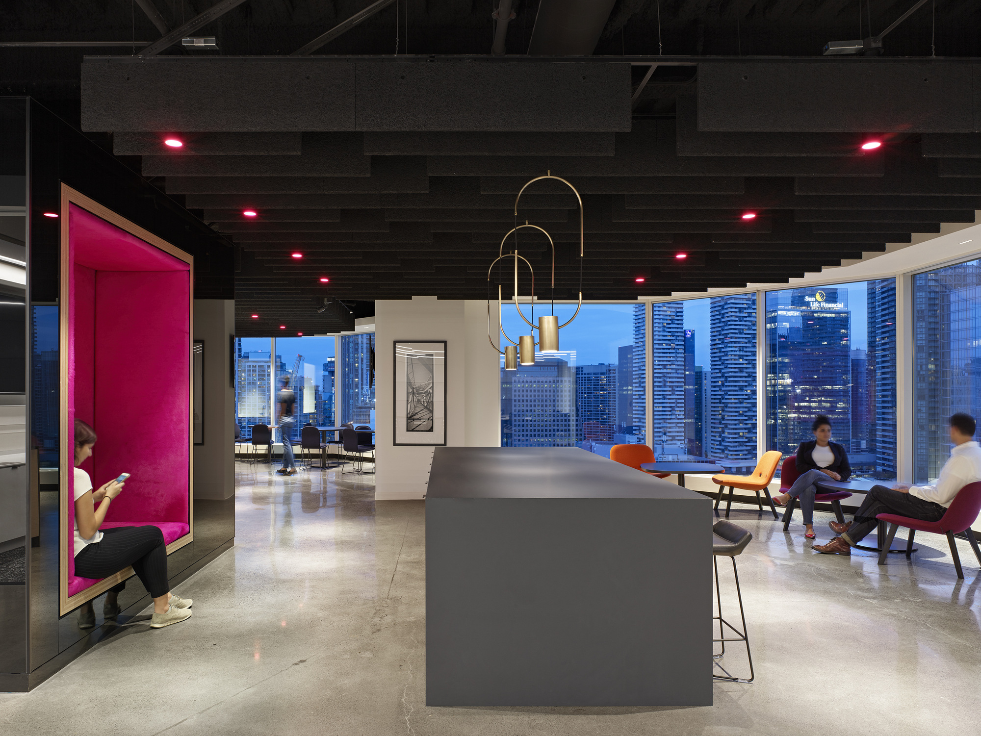 图片[10]|Capital One办公室-多伦多|ART-Arrakis | 建筑室内设计的创新与灵感