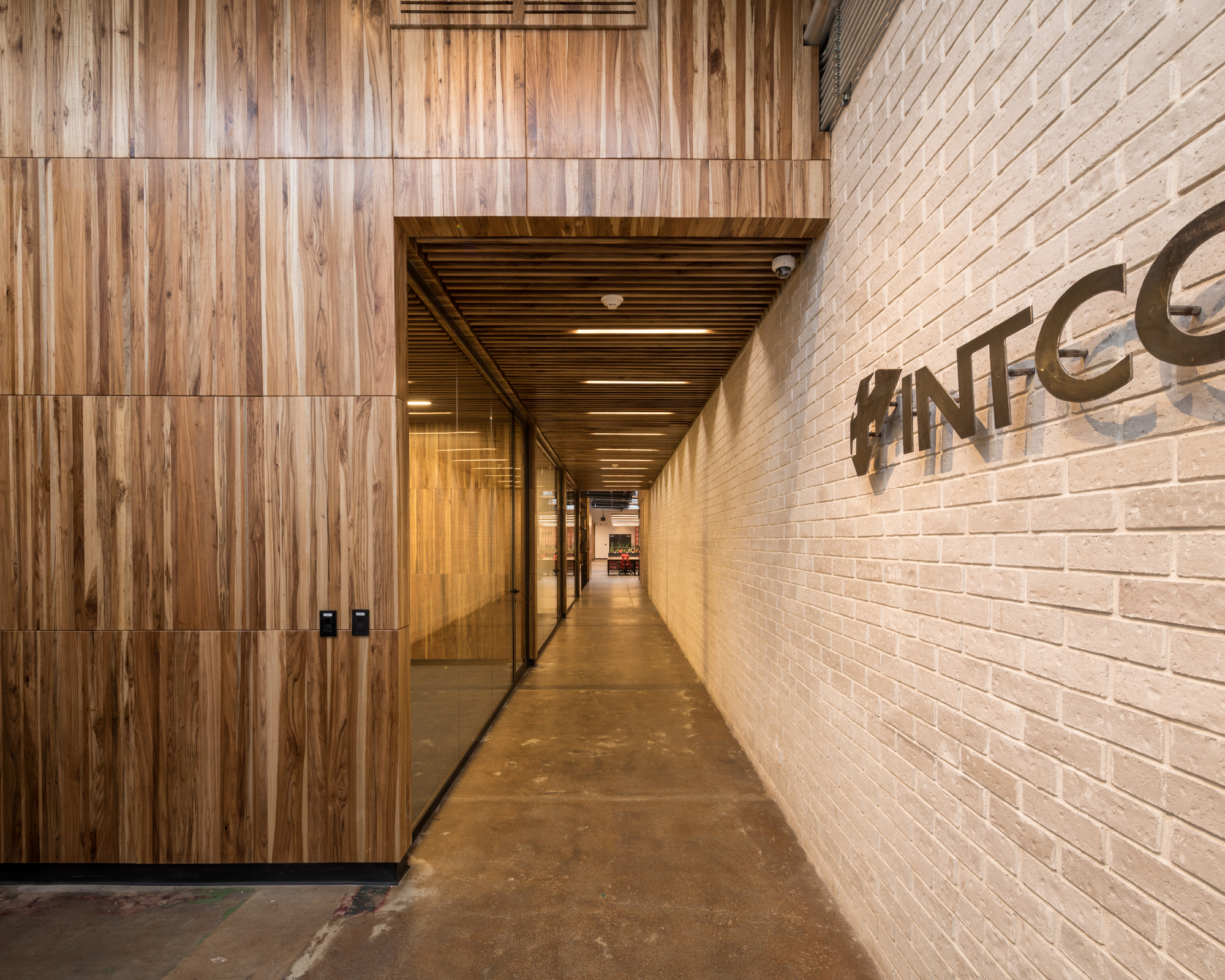 图片[3]|Intcomex办公室-圣何塞|ART-Arrakis | 建筑室内设计的创新与灵感