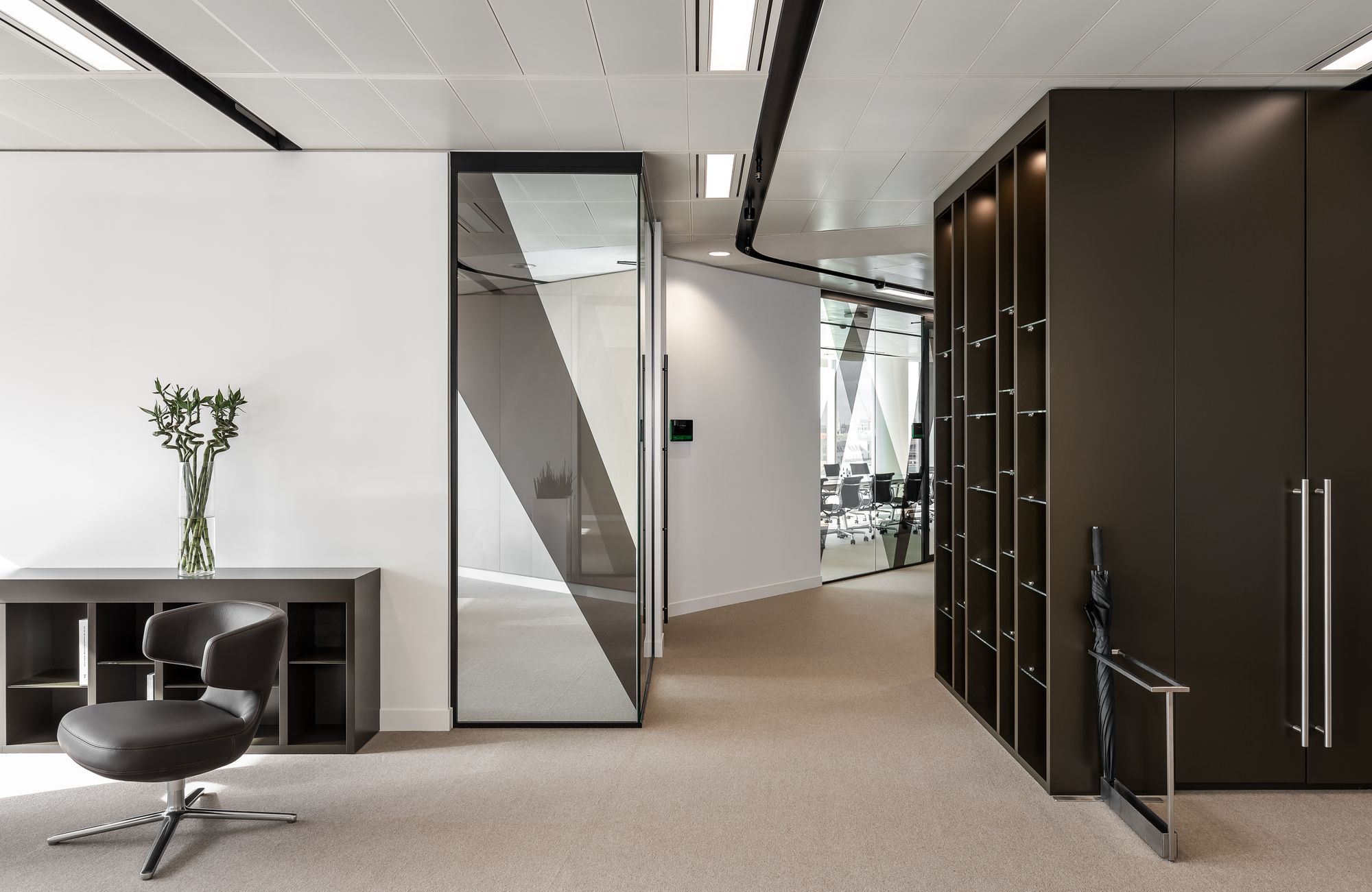 图片[3]|伦敦LHV银行办公室|ART-Arrakis | 建筑室内设计的创新与灵感