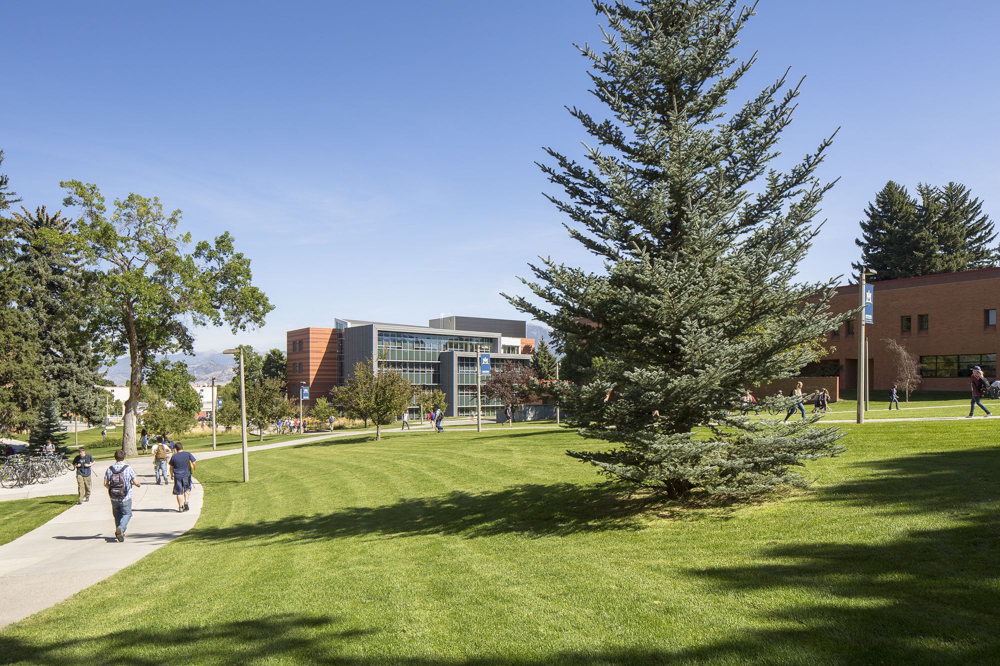 蒙大拿州立大学贾伯斯商学院；创业|ART-Arrakis | 建筑室内设计的创新与灵感