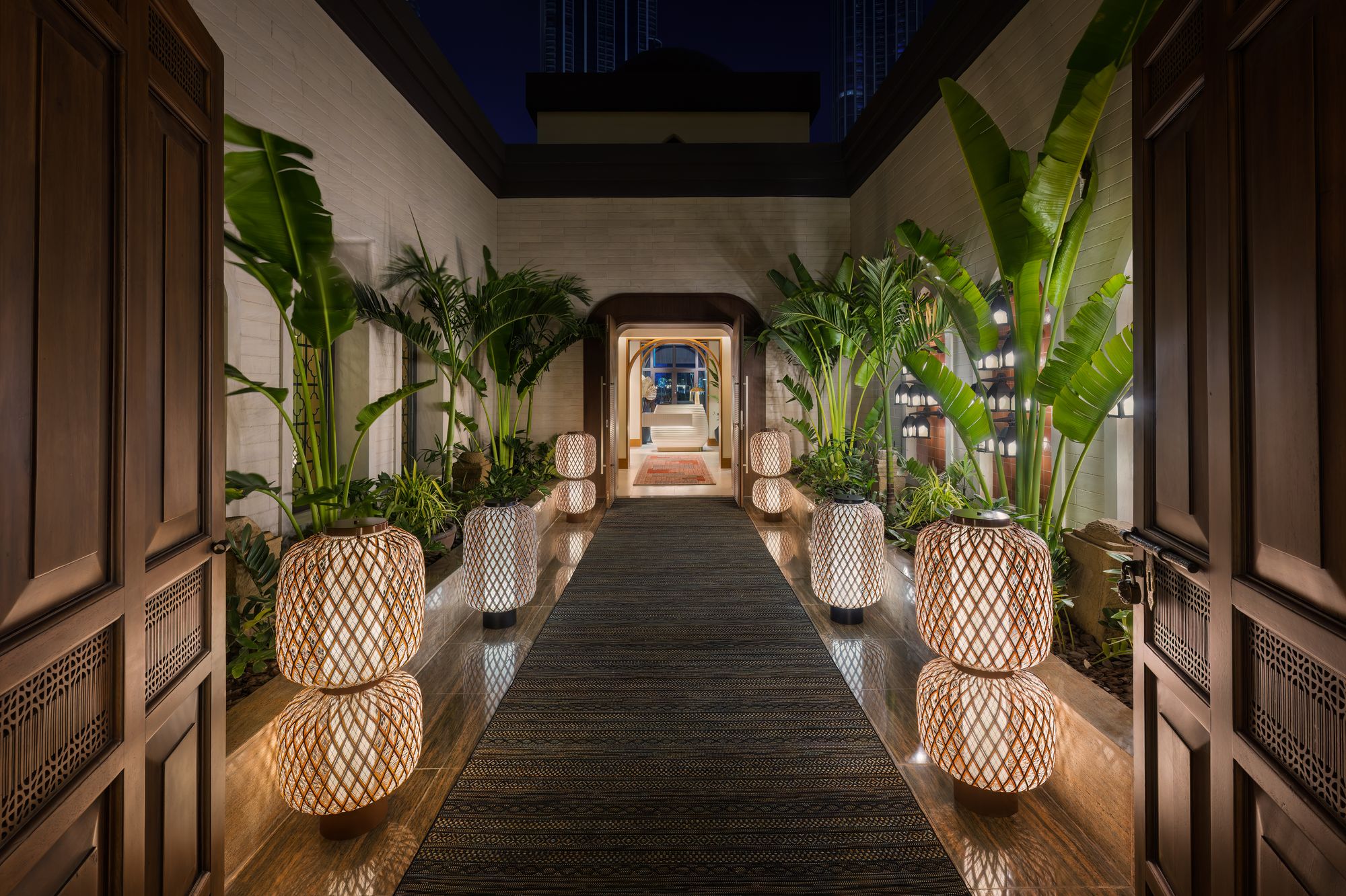 皇宫酒店的Thiptara餐厅|ART-Arrakis | 建筑室内设计的创新与灵感