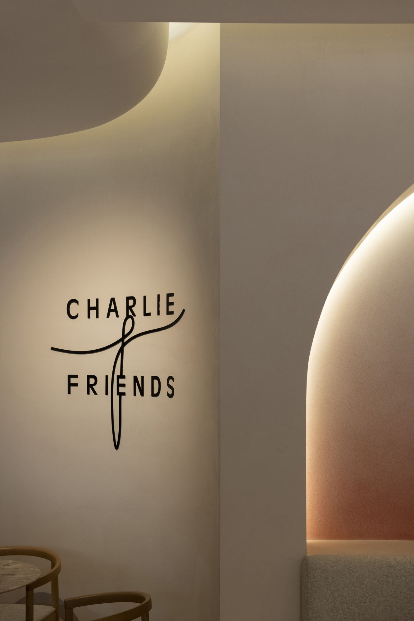 图片[7]|查理&amp；朋友餐厅|ART-Arrakis | 建筑室内设计的创新与灵感